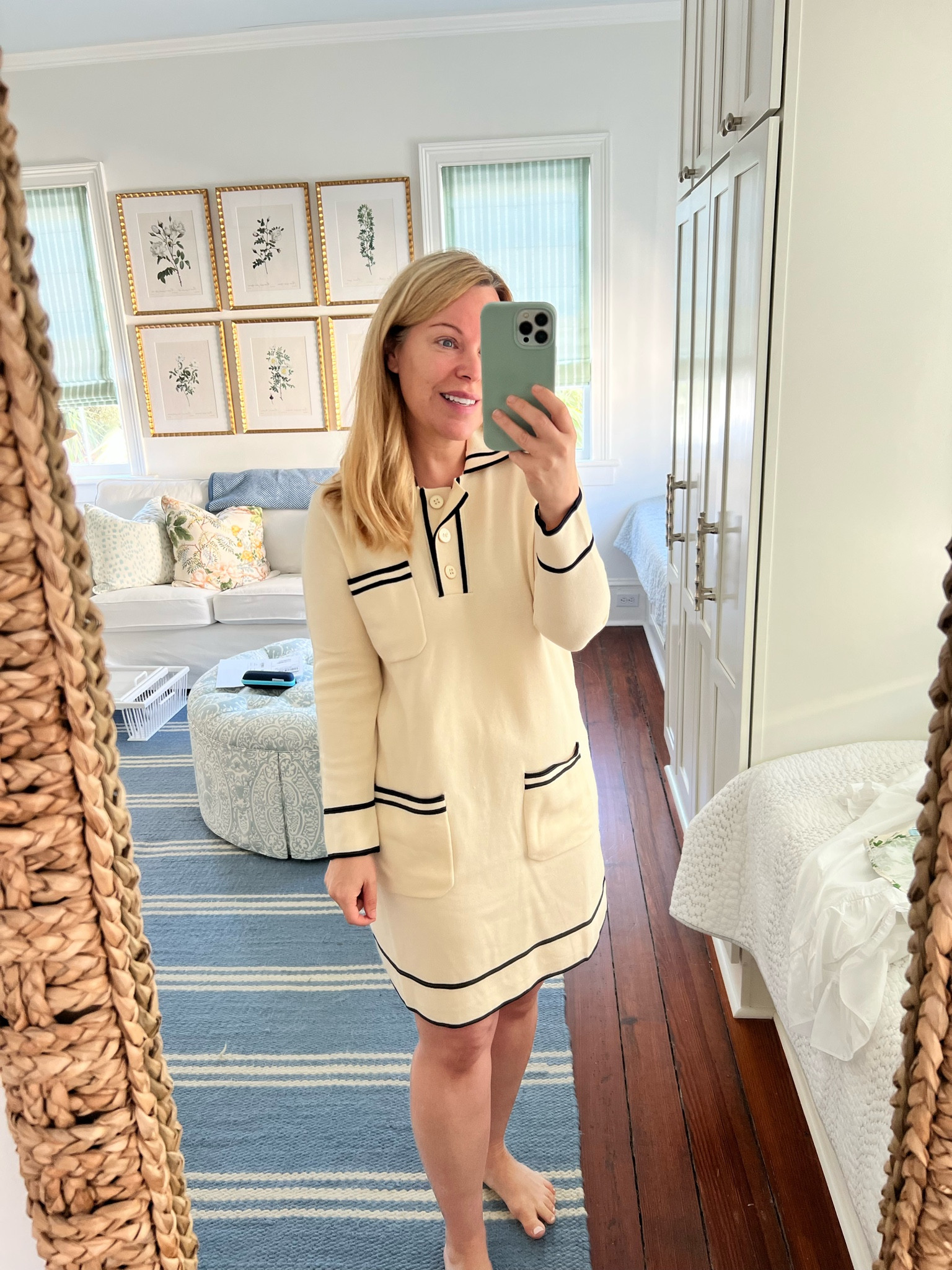 French girl style  

#LTKFind #LTKstyletip #LTKworkwear