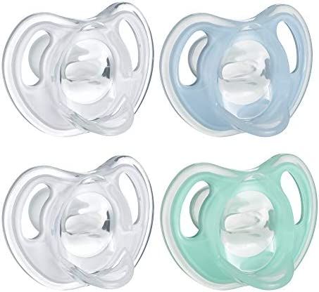 Amazon.com: Tommee Tippee Ultra-Light Silicone Pacifier, Symmetrical One-Piece Design, BPA-Free S... | Amazon (US)