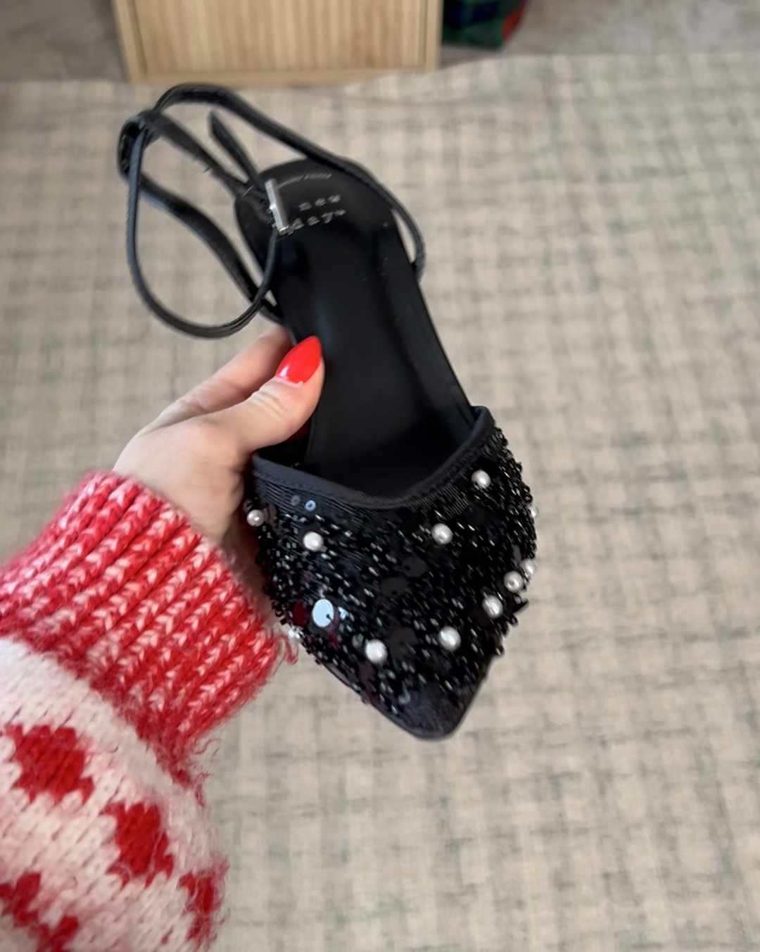 Target Festive Heels ✨

These heels are sooo gorgeous for your holiday events! Featuring faux-pearls, sequins, & a memory foam sole for comfort! 
3.25 in heel 

I purchased a 7! 

#holidayheels #sparkleheels #blackheels #pointedtoeheels #anklestrapheels #targetfinds #holidayfashion #targetstyle

#LTKFindsUnder50 #LTKHoliday