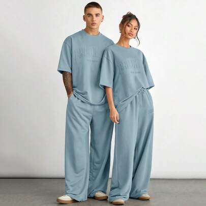 2pcs/Set Men's Loose Dropped Shoulder Round Neck Short Sleeve T-Shirt + Drawstring Waist Straight Leg Pants Suit | SHEIN