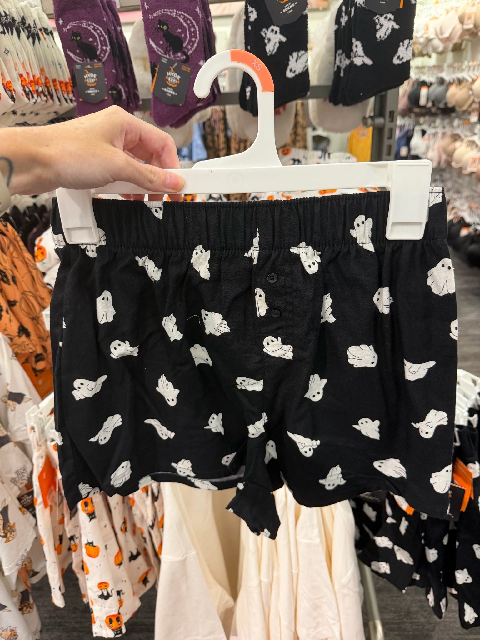 Halloween pj shorts

#LTKSeasonal