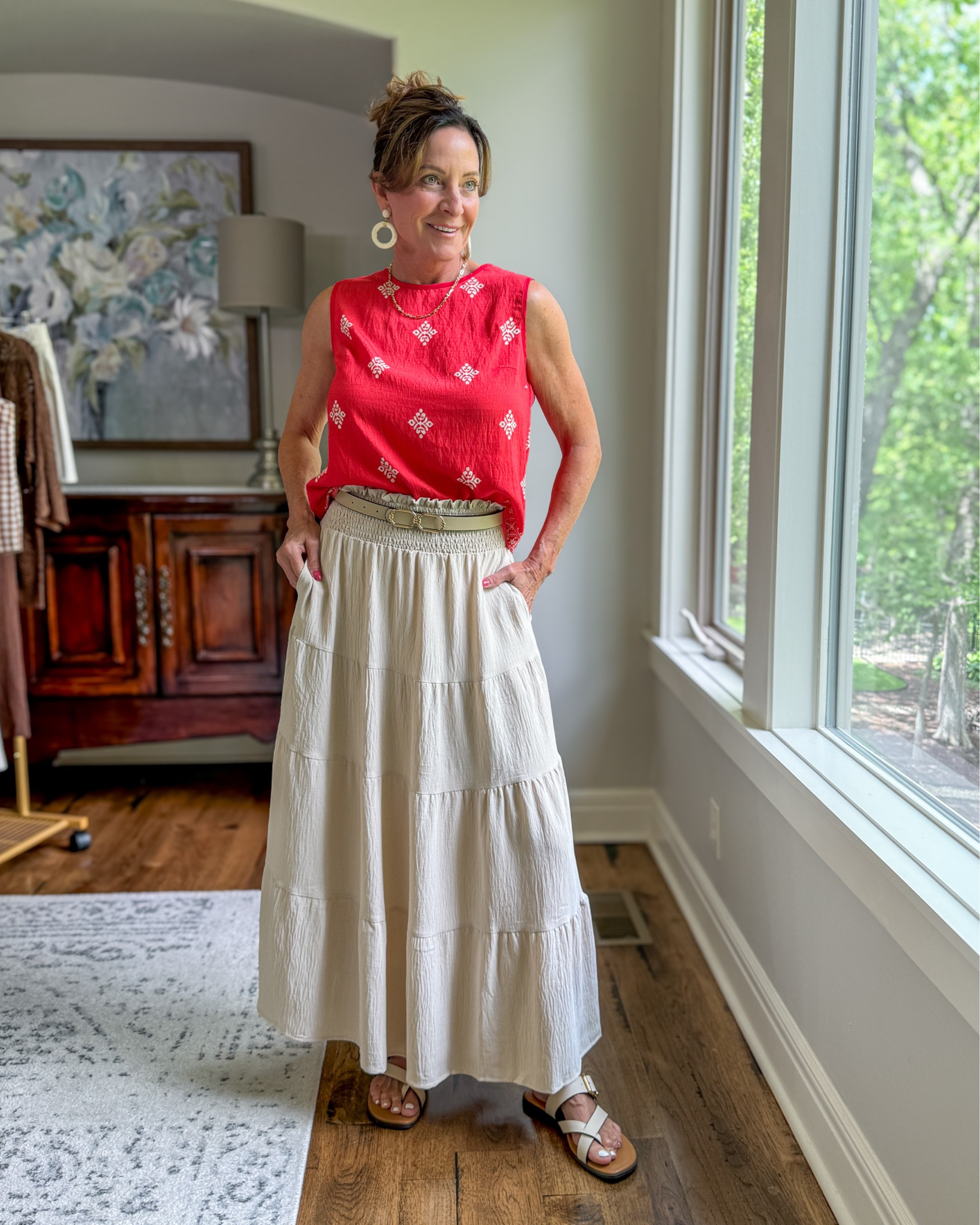Summer maxi skirt that is vacation ready. 
- smocked waistband 
- lined skirt
- wrinkle resistant 

#traveloutfit #maxiskirt #easysummeroutfit #chicsummer