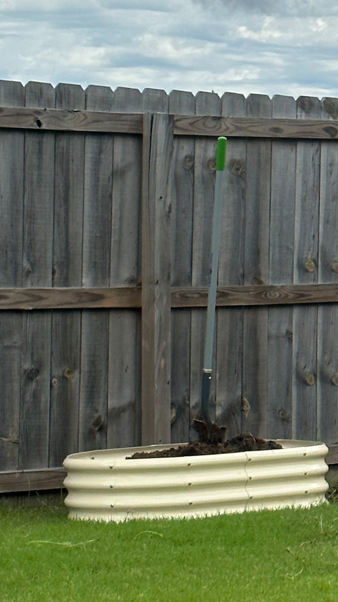 Love these raised garden beds! ☀️🫑🍅

#LTKHome #LTKSaleAlert #LTKSeasonal