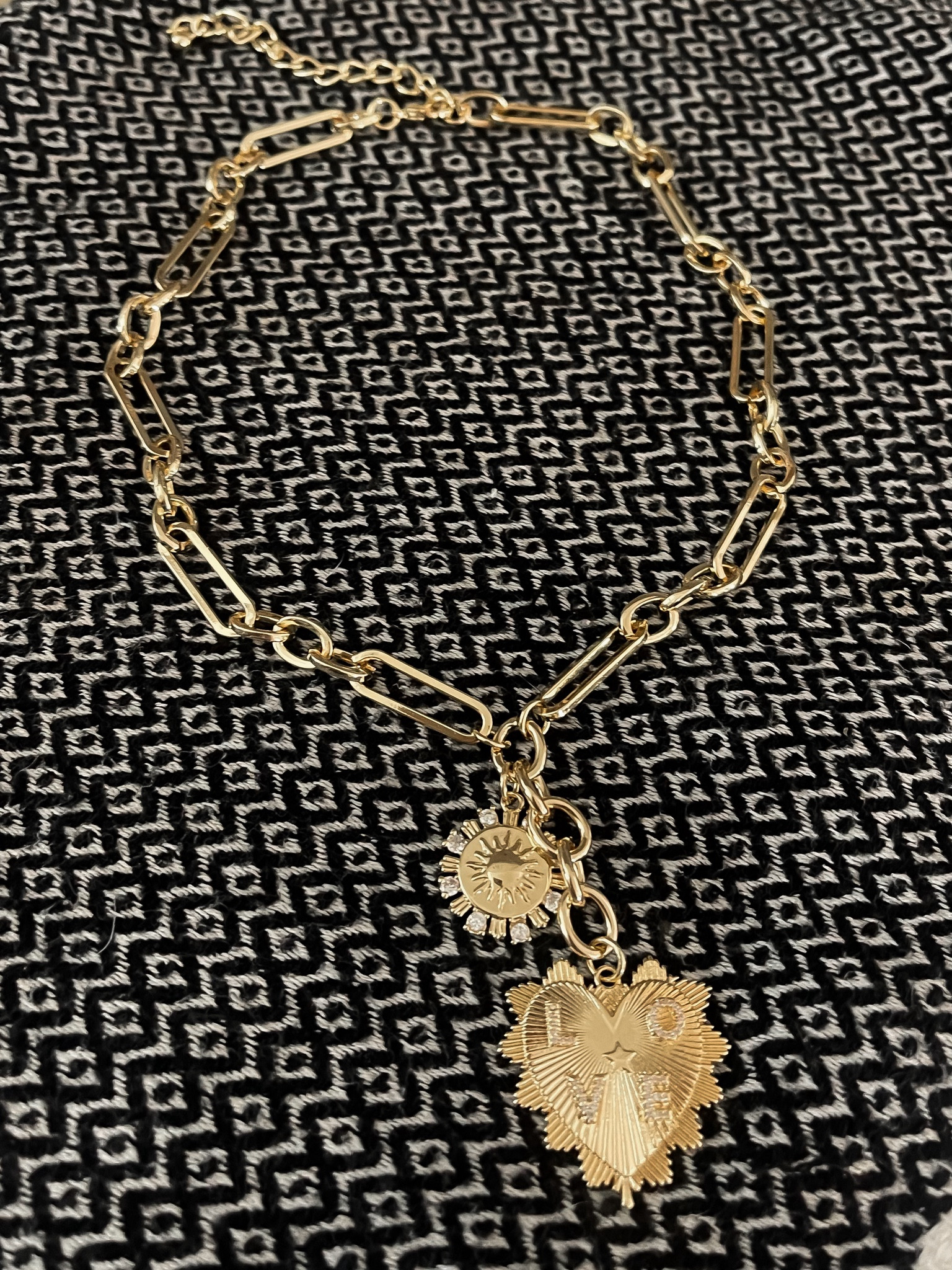 Amazon necklace 

#LTKStyleTip #LTKFindsUnder50