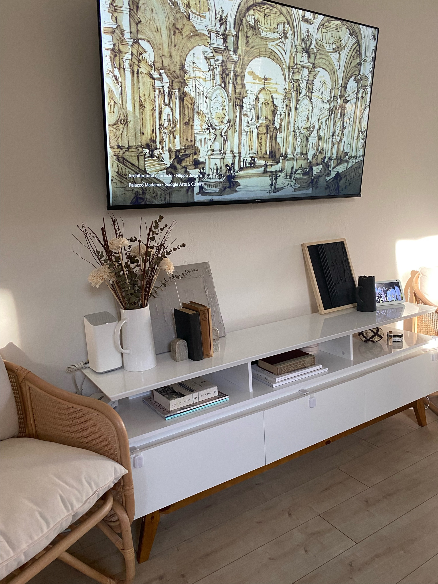 An amazing smart TV that can display beautiful artwork for under $400!! 🤯 frame TV dupe

#LTKhome