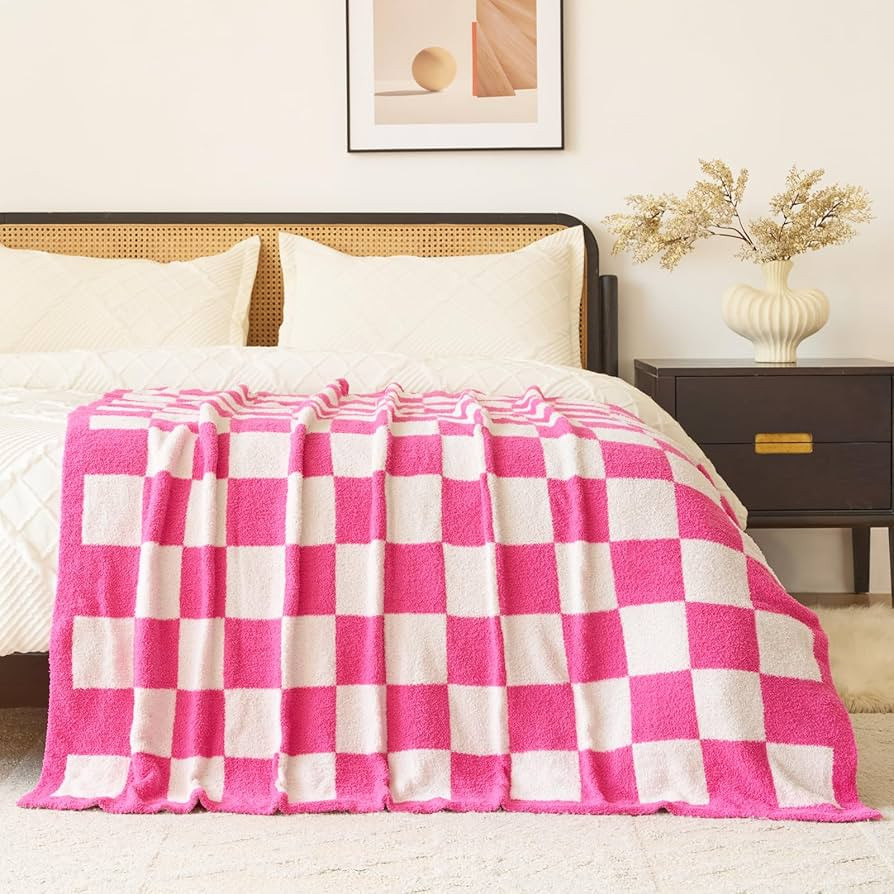 Checkered Blanket, Cozy Soft Throw Blankets for Couch Bed, Fluffy Plaid Lightweight Comfy Travel ... | Amazon (US)