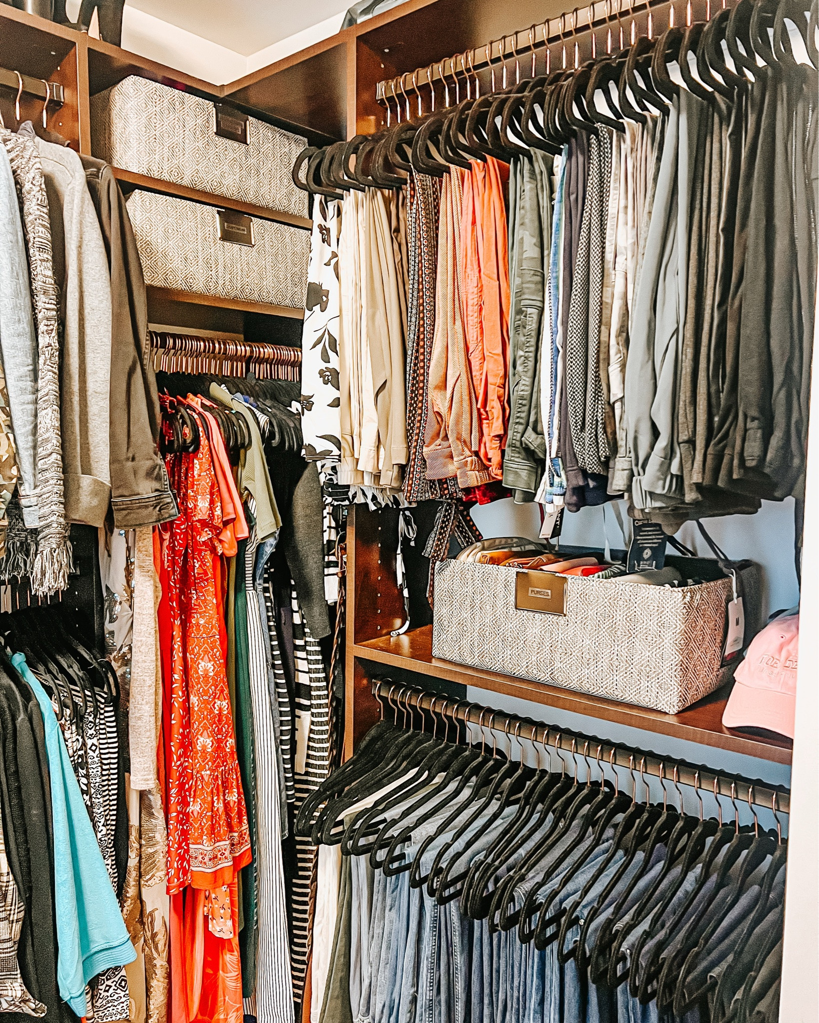 We preach systems + the right product for a reason. 

Not only is it clear in the before and after pictures, but the right organization, built around someone’s lifestyle, is what actually makes a system WORK 🙌🏼

#organizedbyjm #closet #closetorganization #closetgoals #closetmakeover