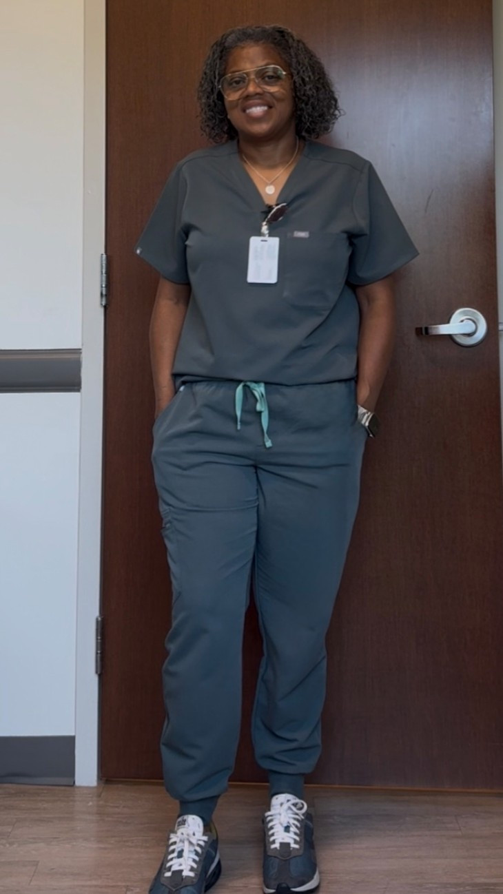 #Figs get me right every time!

#ScrubbedAndSnatched #FridayOOTD #EndOfDaySlay #HealthcareBaddie #ShiftDoneStyleOn #ScrubStyle #WorkFitCheck #CuterBy5PM

#LTKWorkwear #LTKU #LTKOver40