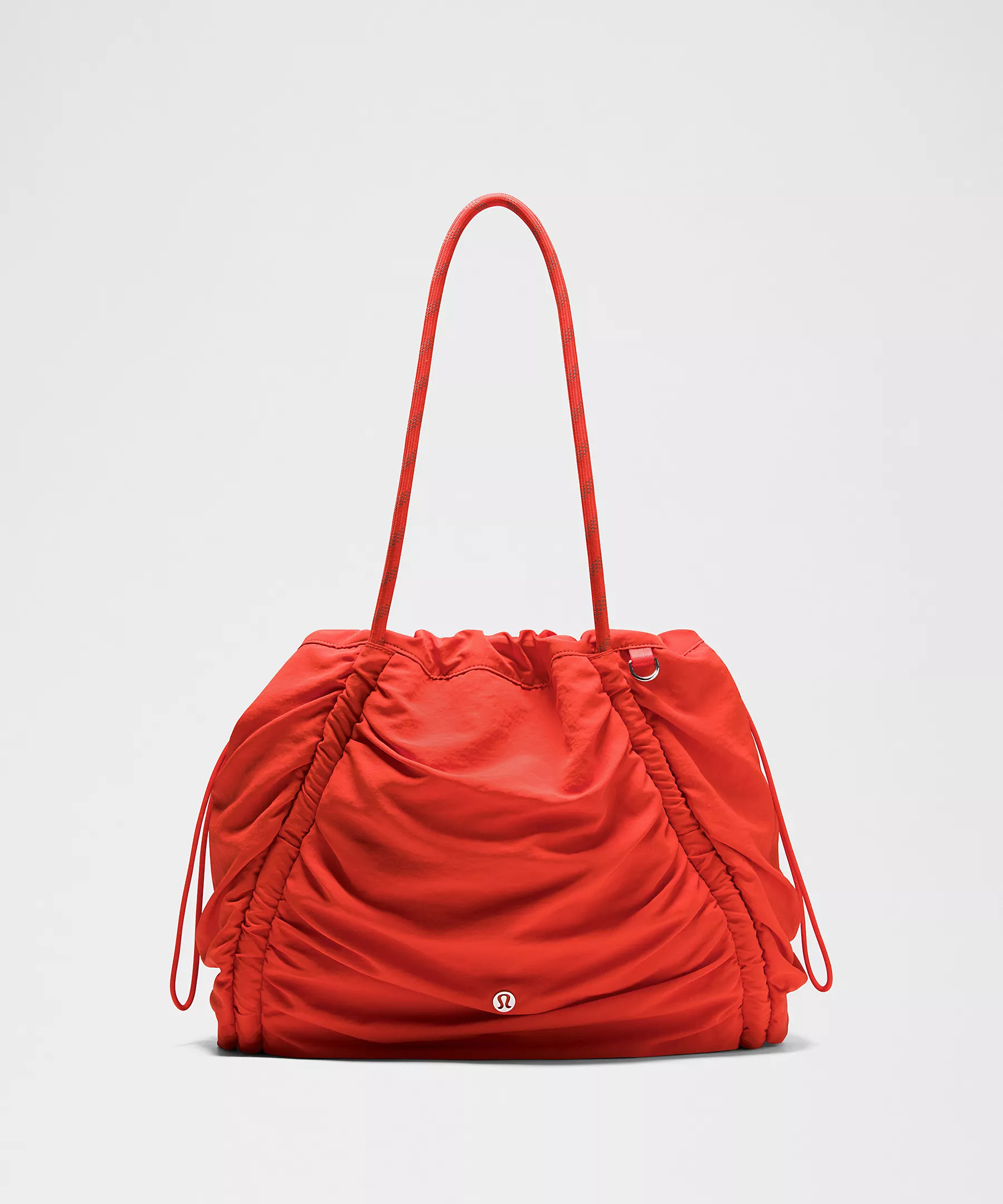 Ruched Tote Bag 24L | lululemon (CA)