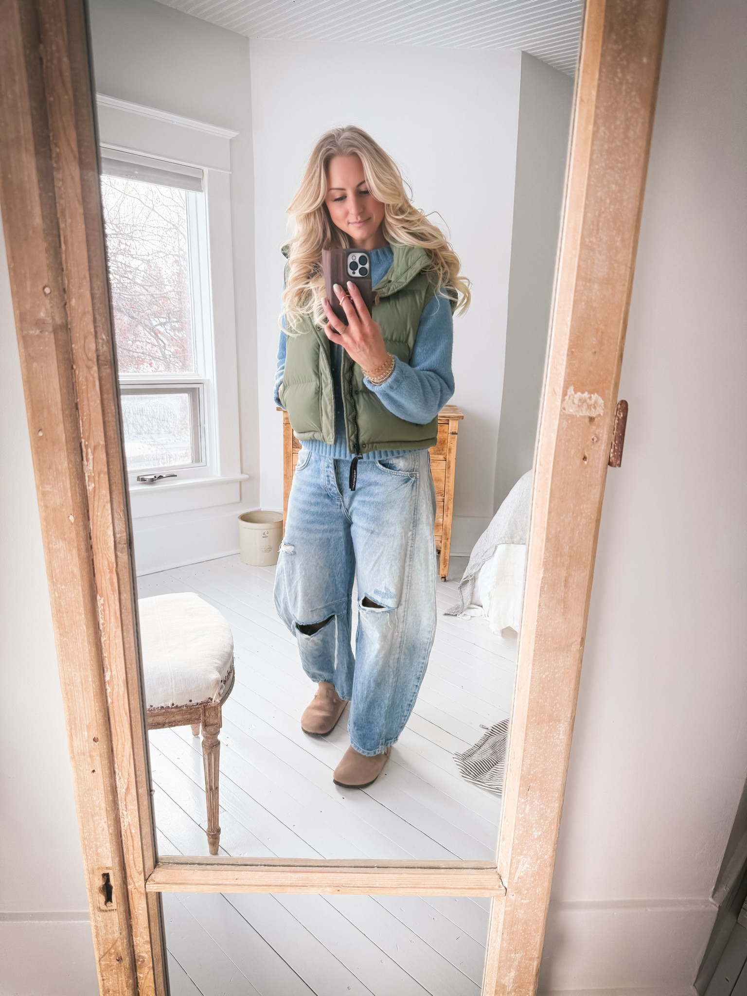 Off to the mountains. ✌🏻 

#LTKOver40