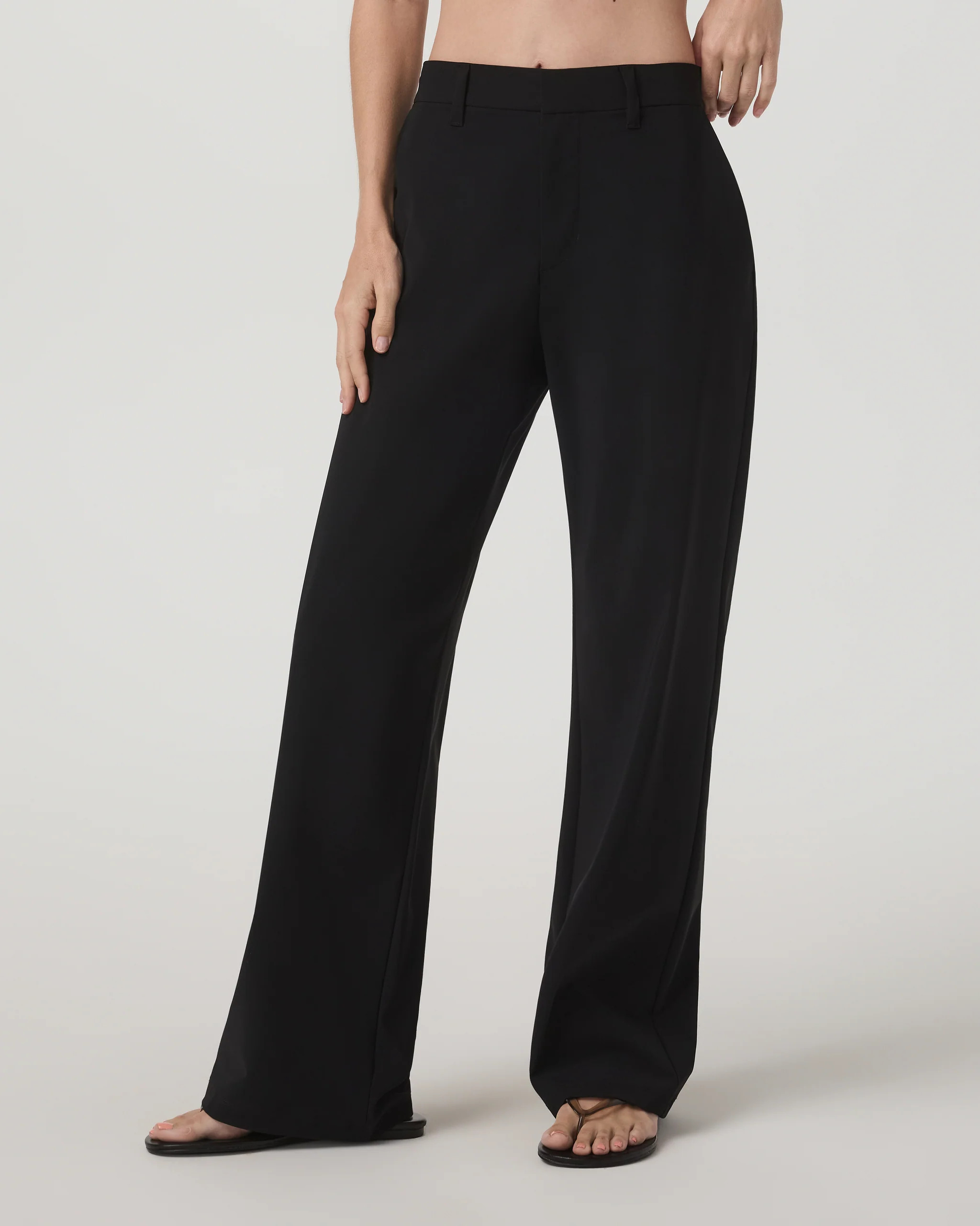 Miles Trouser | Women's Black Straight Leg Pants | Vuori | Vuori Clothing (US & Canada)