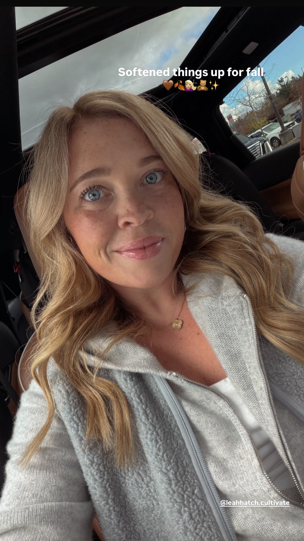 Cozy Fall Outfit of the Day! 🩶☁️ This sweater is as soft as a cloud!!! Im obsessed! Wear a size large in both! Size 10/12 | large | 5’4"

#LTKMidsize #LTKStyleTip #LTKSeasonal