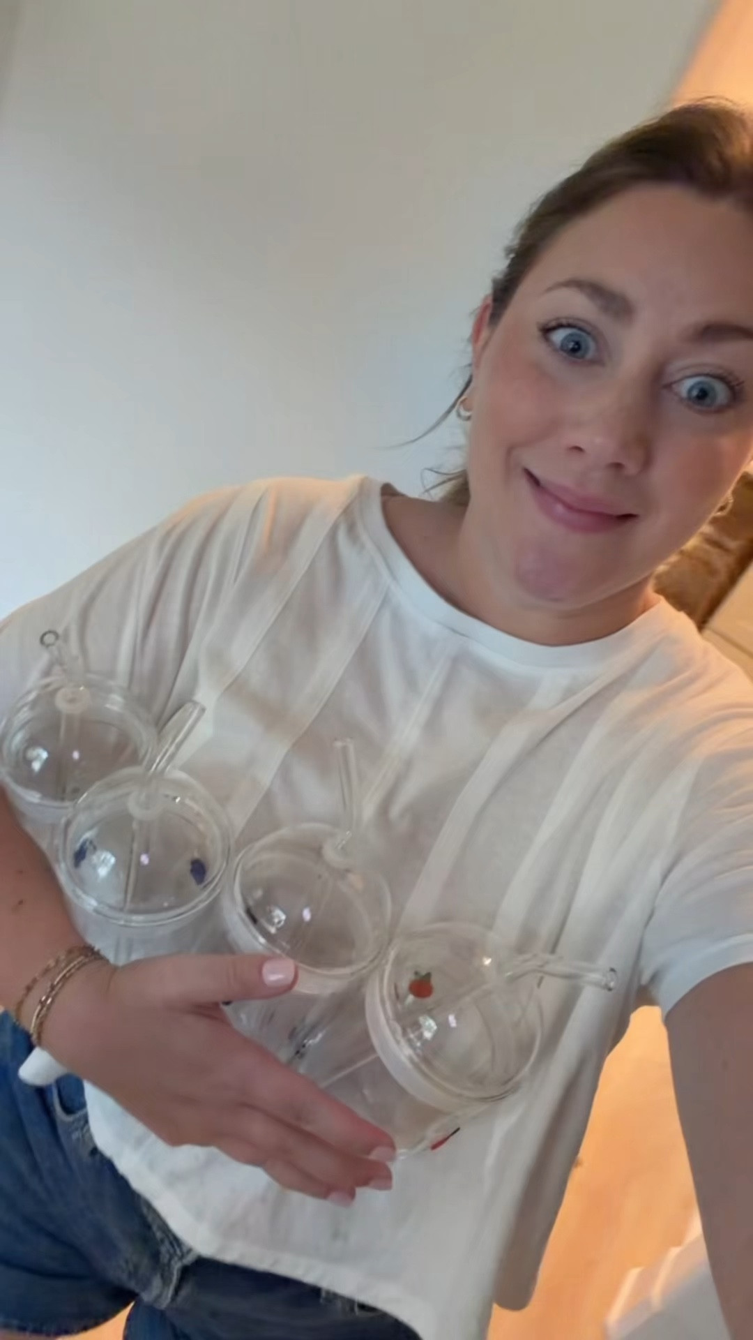 I bought ‘em all!!!! I’m sorry but I couldn’t not. How cute!?!? I love drinking out of glass too. 😍 comment PLEASE for links before they are gone! 