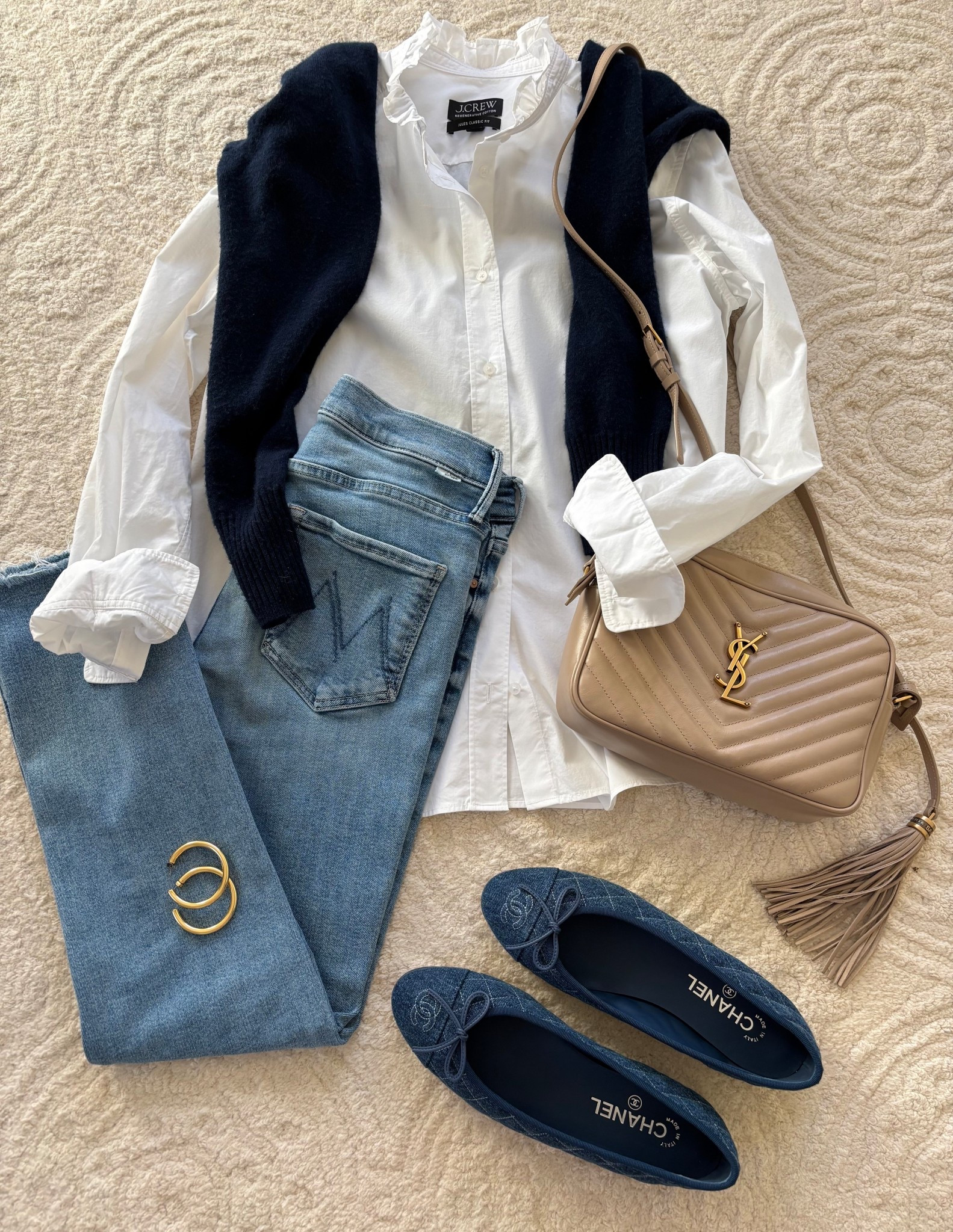 A classic mix 💙. 