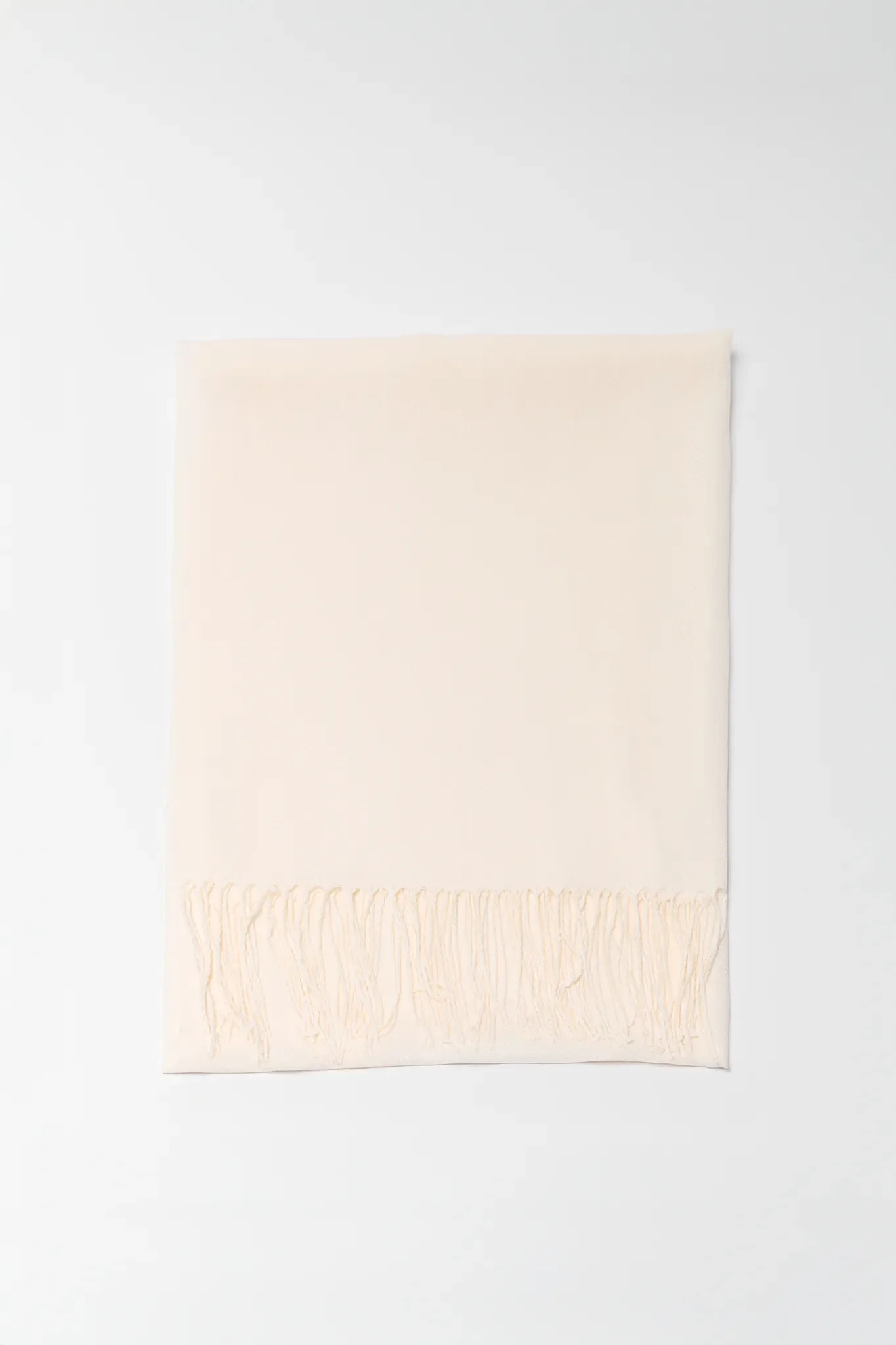 Janelle Ivory Travel Wrap | Avara