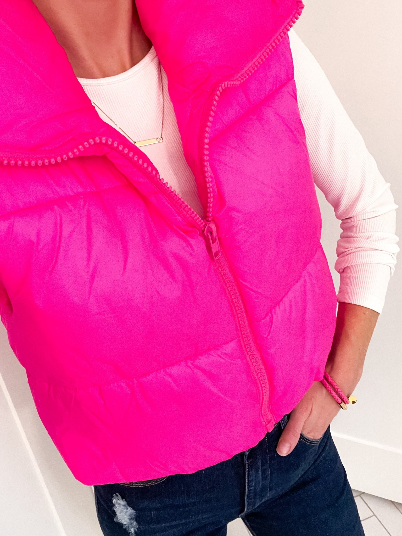 Pink vest and dark blue denimm

#LTKValentine #LTKootd #LTKOver40