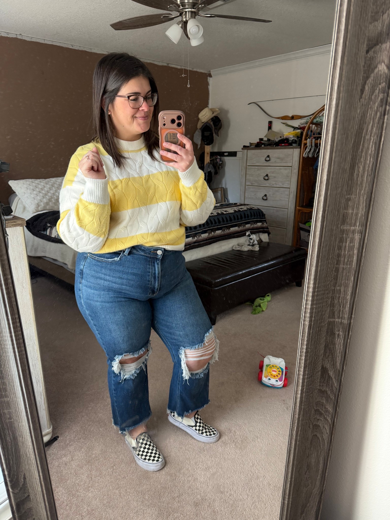 Me, a midsize mom and this cute and comfy outfit 🤝 the butter yellow color in this sweater is perfect for spring and you can never go wrong with Risen Jeans
Stats:
13/31 in bottoms (I’m a true 14)
Large in sweater 

#LTKmomlife #LTKootd #LTKgrwm
