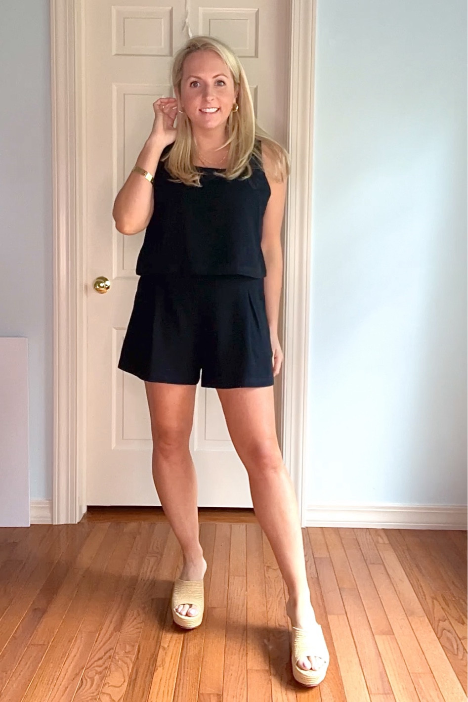 ~ I’m actually obsessed with this set! I ordered it in a size L because I really wanted it to fit looser and oversized! I have a little extra room under my arms but I don’t mind - I’ll wear it with a black bra! (I’m 5’2 and a size 6/8 for reference) 

#LTKunder50