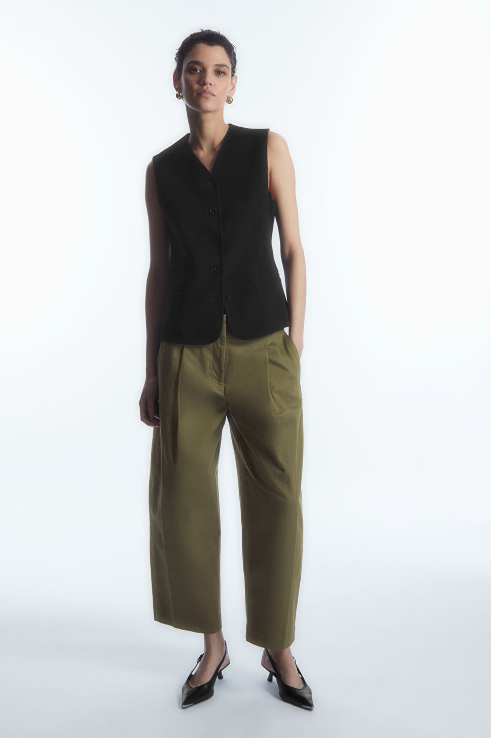 PLEATED BARREL-LEG CHINOS | COS UK