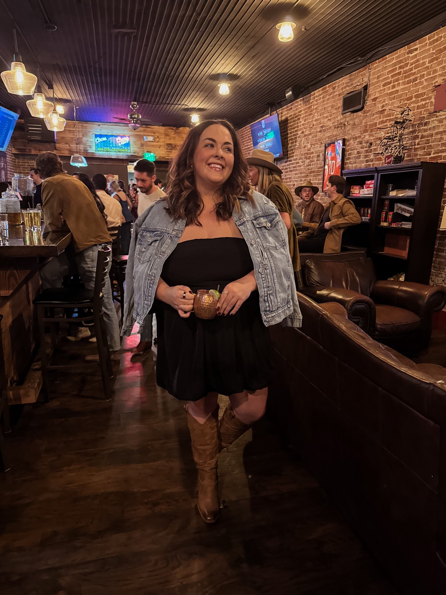 8 years of Mimosas & Lipstick

So many seasons of life, love, highs & lows, and through it all this corner of the internet has been a constant. I cannot thank you all enough, whether you’ve been here for one day or since I first started talking to a camera 8 years ago.

There are so many things this page and community have taught me - but I think the most important is that you really CAN be that girl. 

You CAN be the girl who tries new things

You CAN be the girl who dares to achieve her dreams

You CAN be the girl who turns heartache into new opportunities

You CAN be the girl who makes a difference in your community

You CAN be whoever you want to be. 

I started this page because I felt like there weren’t enough people like me on the internet. I felt underrepresented and I felt like I had something to say. And I went into this thinking that if I could make one person’s life better, then I will have achieved what I set out to do.

Little did I know, that I’d meet and connect with all of you. And through all the up’s and down’s - you’d make MY life infinitely better. 

So here’s to another year of figuring it out as we go, trying our best to be the best we can be, and remembering that what we have to say matters too.

I love you, bestie! 



#LTKgrwm #LTKstorytime #LTKdayinmylife