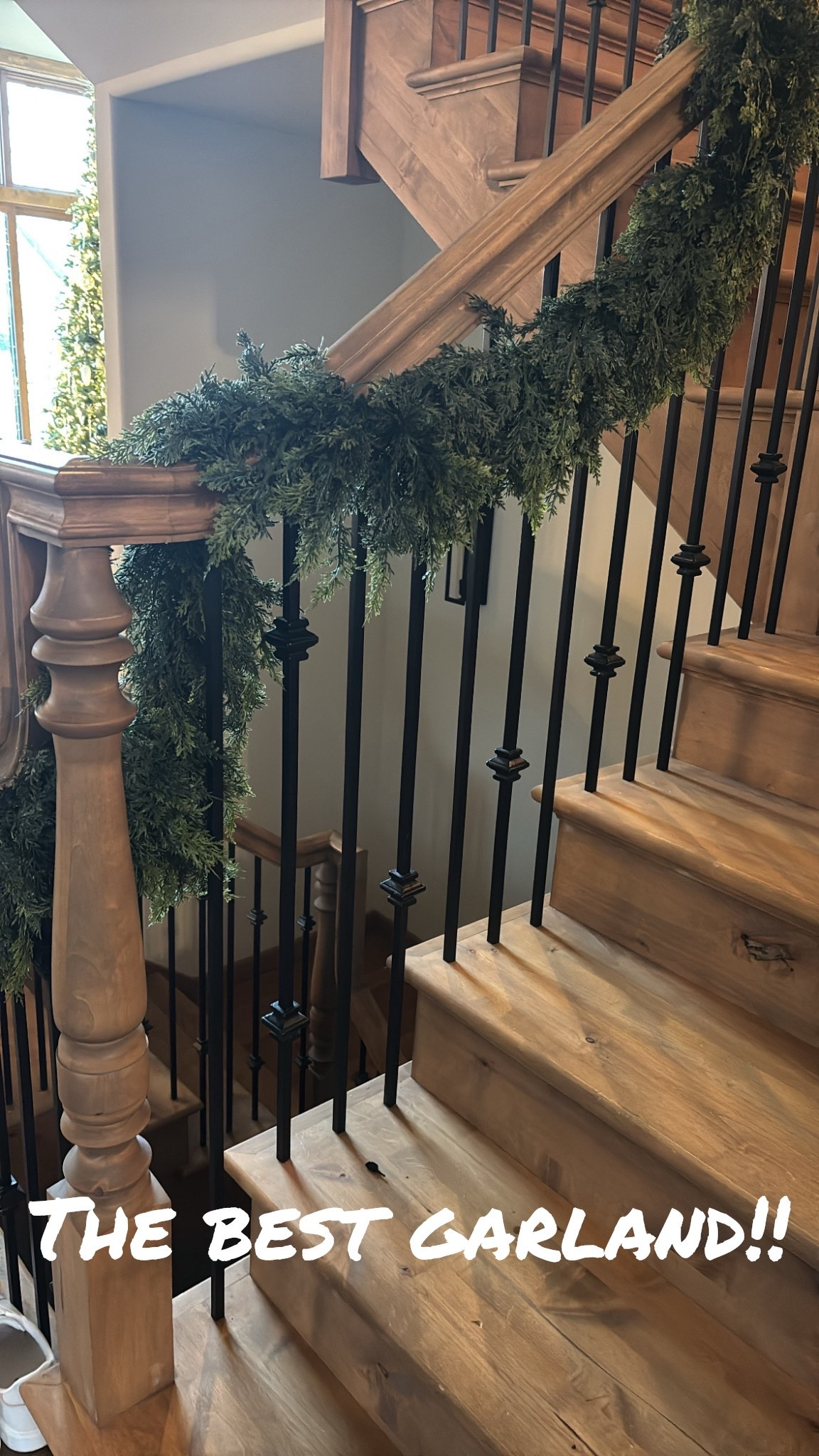 Christmas Garland!! 

#LTKHome #LTKSeasonal #LTKHoliday