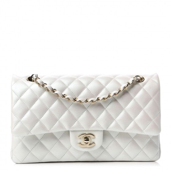 CHANEL

Iridescent Calfskin Quilted Medium Double Flap Ivory | Fashionphile