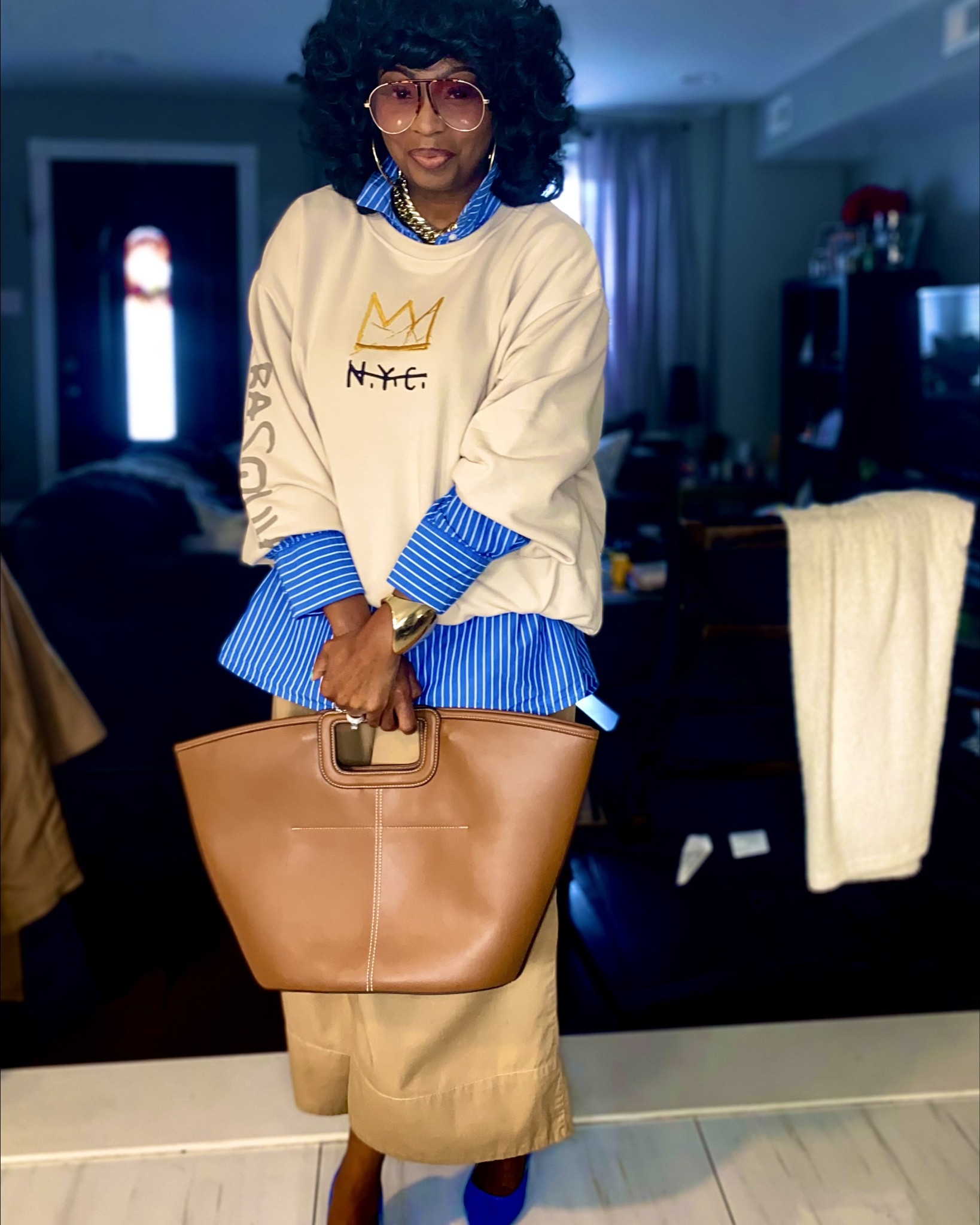 Oversized Sweatshirt 

#LTKBeauty #LTKFindsUnder50 #LTKStyleTip