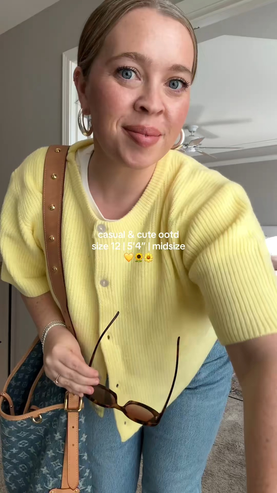 Casual Midsize Winter Outfit 💛❄️ Wearing a size Large cardigan and 32 jeans!  

 #LTKMidsize #LTKFindsUnder50 #LTKFindsUnder100