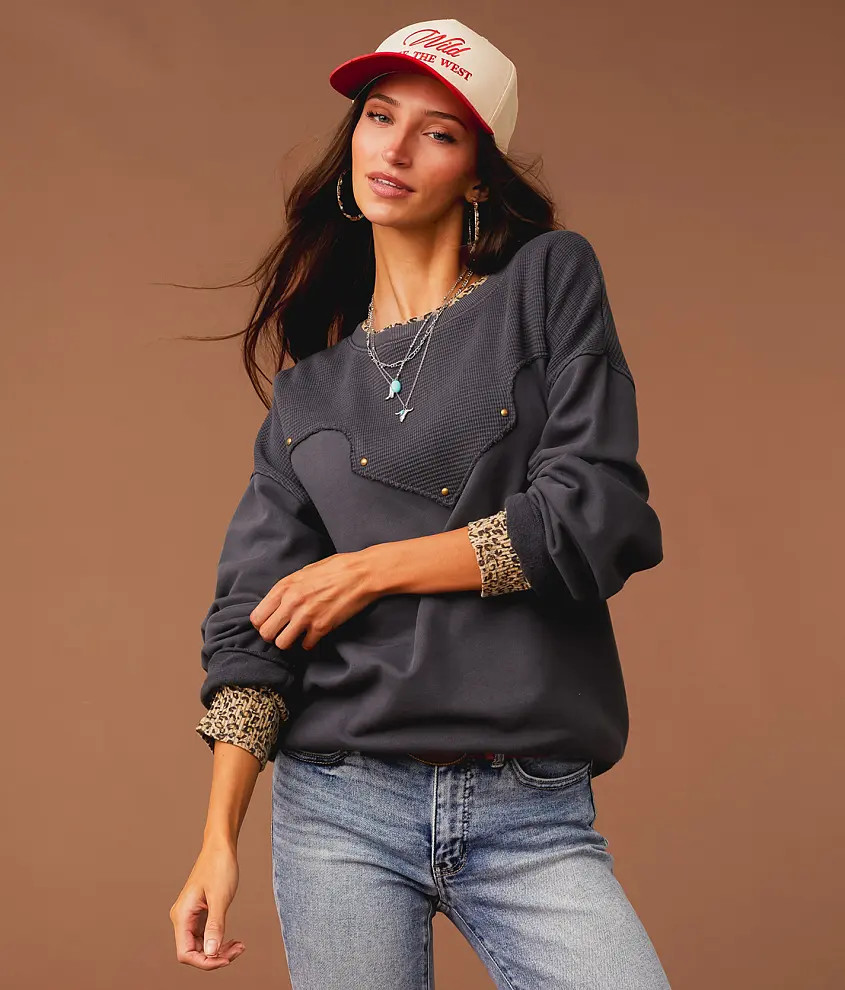 If The Boot Fits Pullover | Buckle