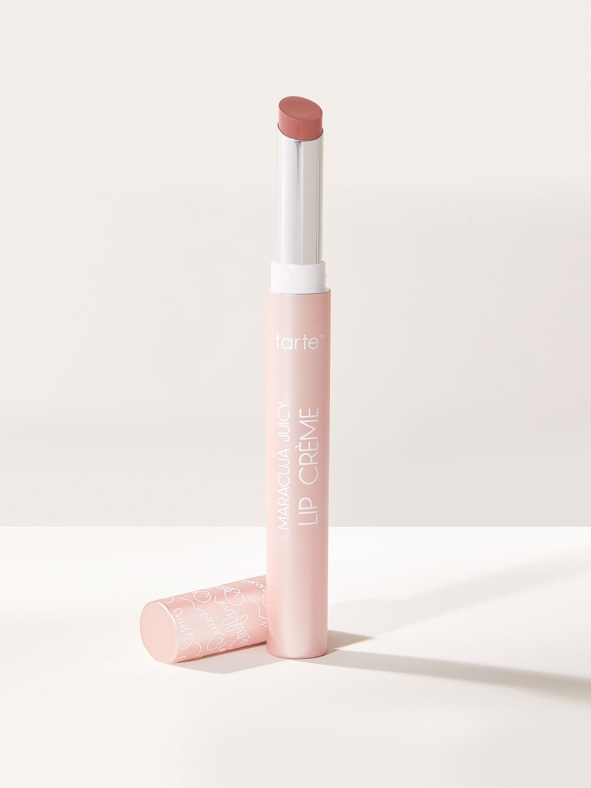 maracuja juicy lip crème in Daryl-Ann | tarte cosmetics (Global)