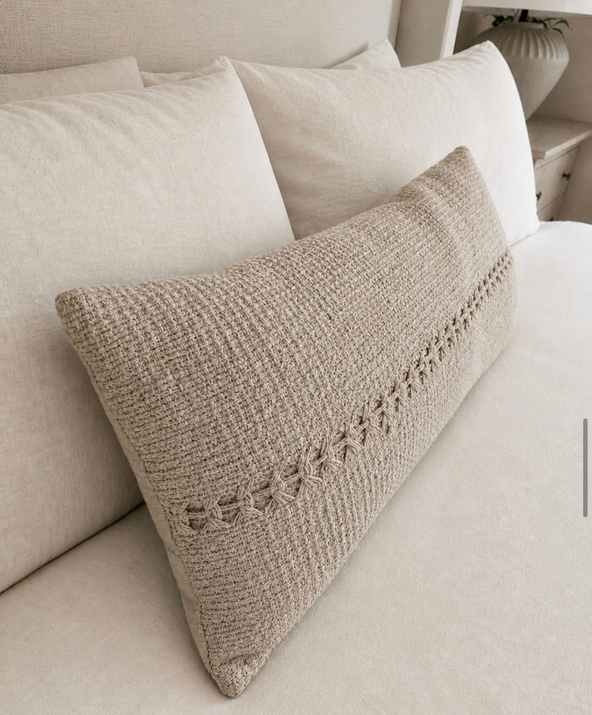 ✨⬇️ PILLOW RESTOCK (and cheaper!) 🫶🏻

this neutral textured pillow sold out SO fast last time I shared it… and I just found it back in stock for even less 🙌

🤎 under $20  
🤎 soft woven texture  
🤎 perfect on couches, chairs + beds  

it’s one of those pieces that instantly gives a space that cozy designer look without spending a ton

linking before it disappears again because this one always goes fast 🤍

#LTKMothersDay #LTKmomlife #LTKootd