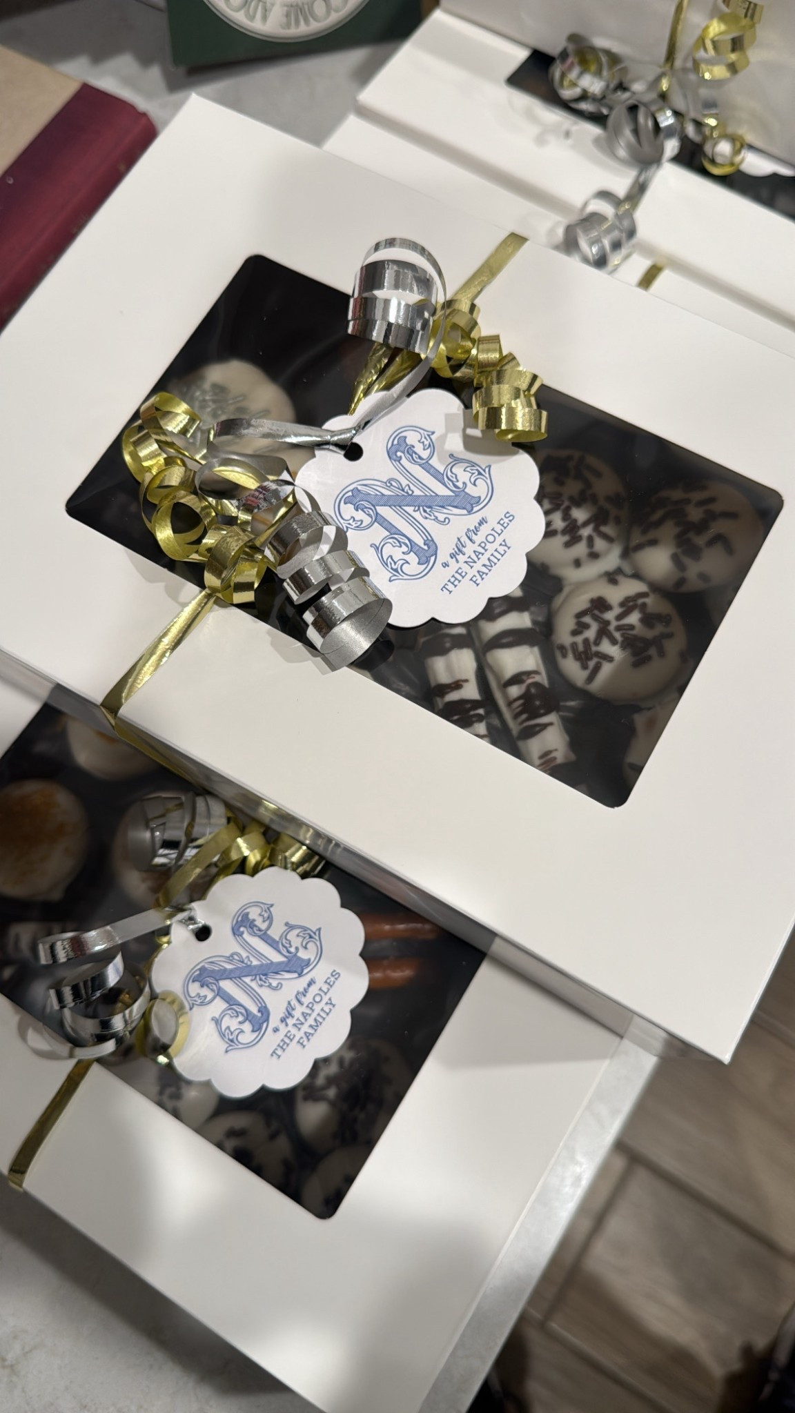 Treated our neighborhood to some sweet treats for new years and I love these custom gift tags from Etsy! I used them on all of our gifts this Christmas and everyone loved them. You can customize colors and everything. It’s great! Linking bakery boxes as well ✨

#LTKHome #LTKdayinmylife #LTKHoliday