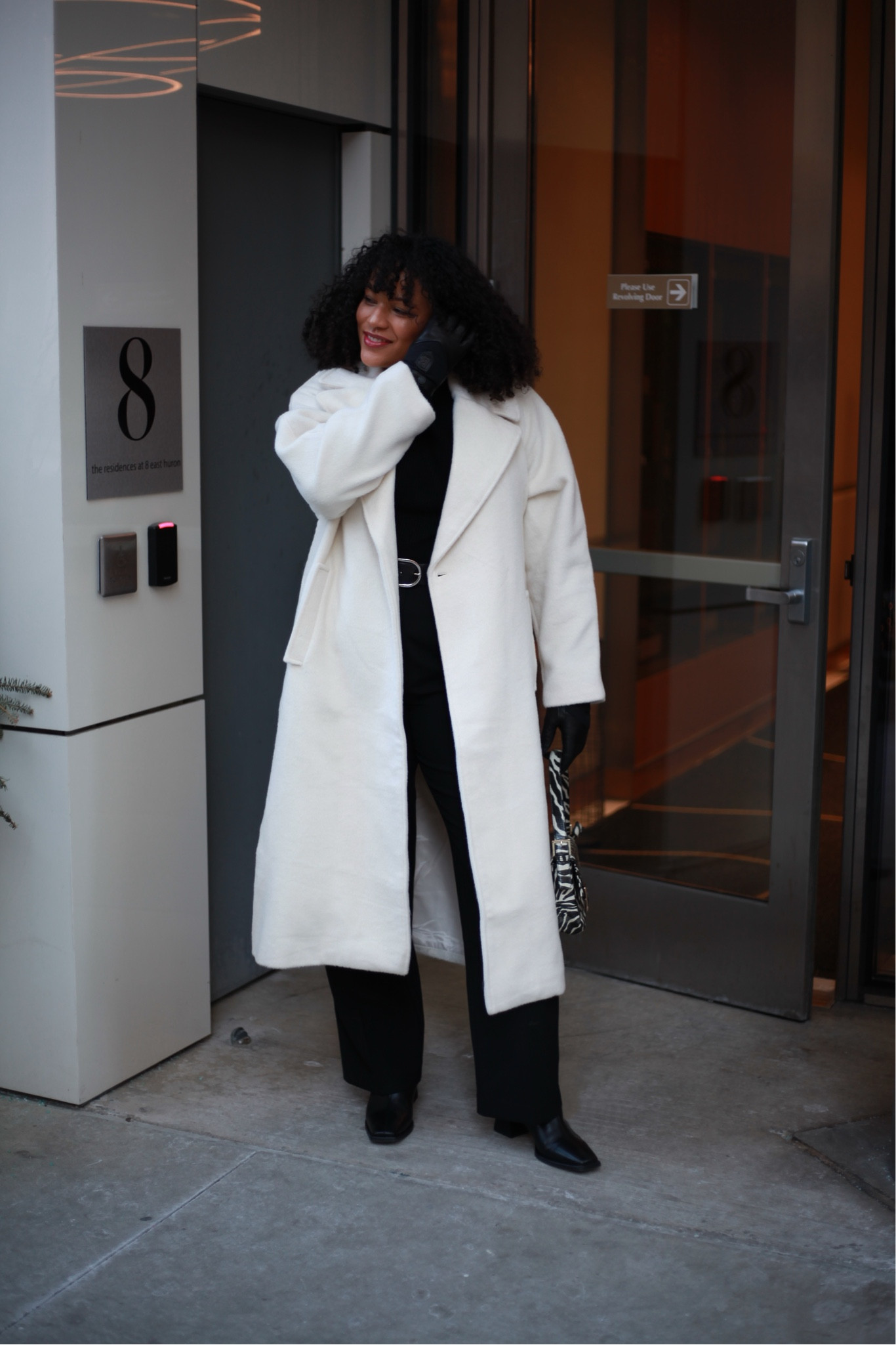 minimal winter style🤍 

#LTKfit #LTKSeasonal #LTKstyletip