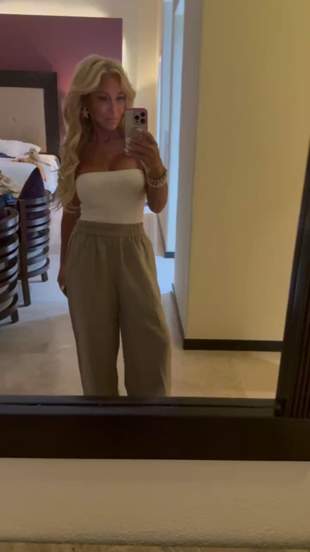 Today's outfit ✨

Simple yet comfy–And I love it! 💖✨

#summer #vacation #travel

#LTKTravel #LTKStyleTip #LTKSeasonal