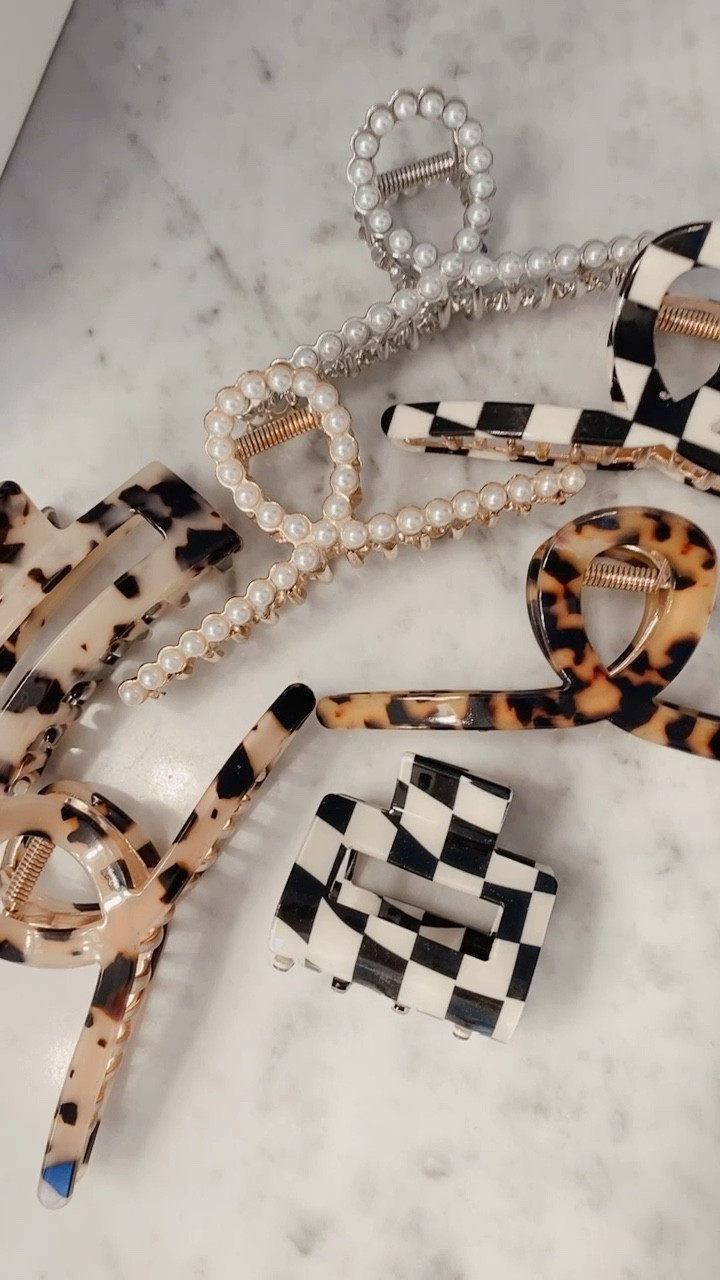 The prettiest claw clips that will make even a 2 minute hairstyle look put together! #clawclip #quickhairstyle 

#LTKFind #LTKbeauty #LTKstyletip