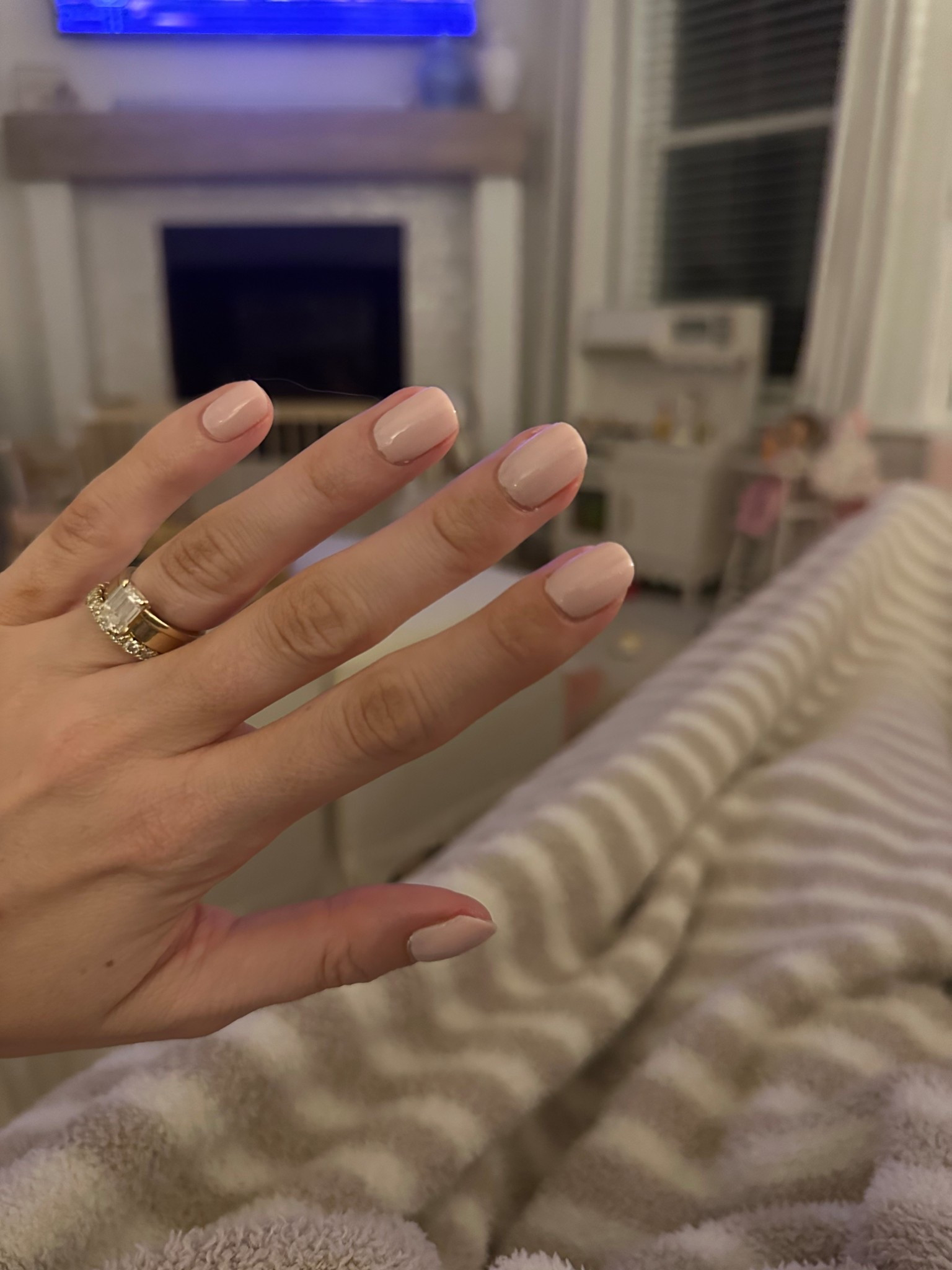 Just gave myself a fresh gel manicure from the comfort of my own home in under 30 minutes and it’s non-toxic😍👏🏼

#LTKdayinmylife #LTKmomlife #LTKselfcare