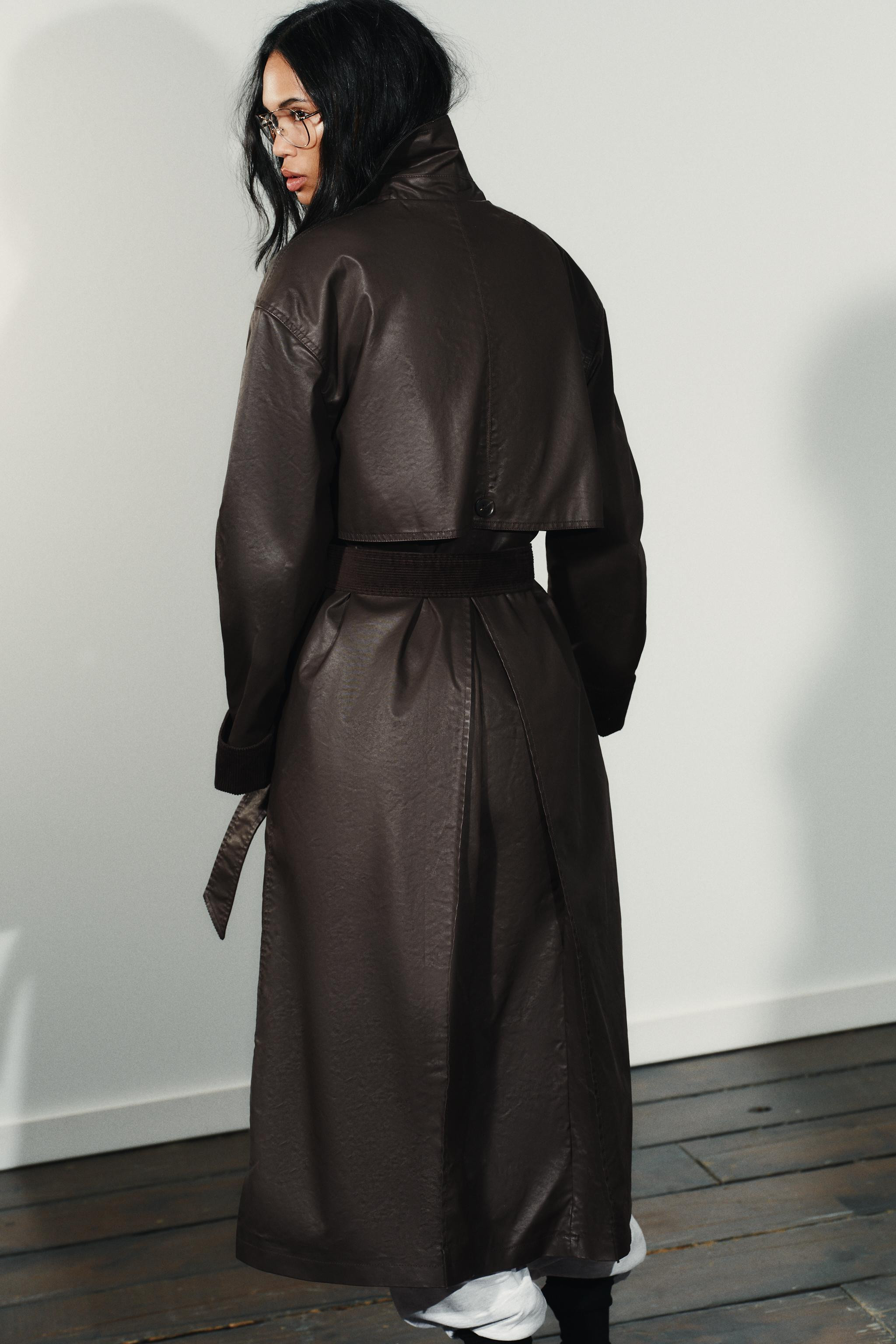 LONG WAXED TRENCH COAT WITH CORDUROY CUFFS | Zara US