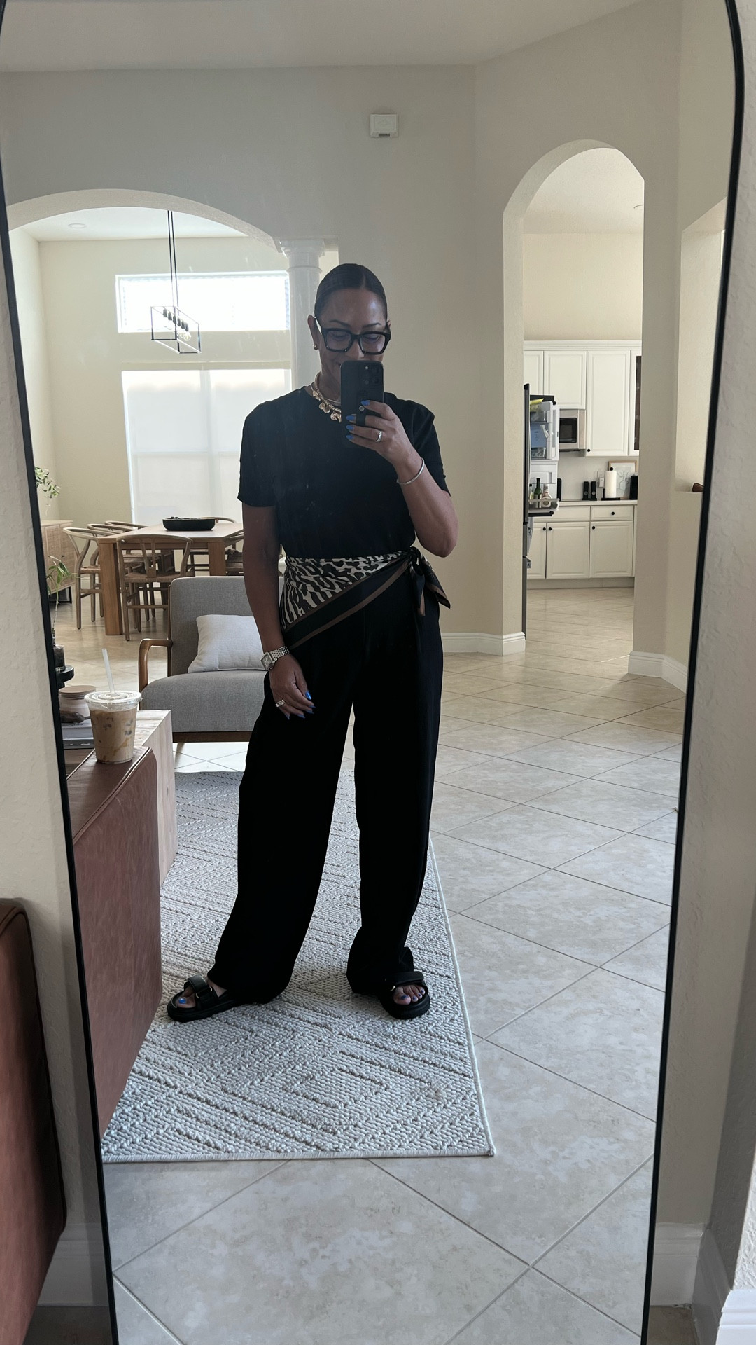 Scarf trends are here and i’m all for it.

#LTKFindsUnder100 #LTKStyleTip #LTKFindsUnder50