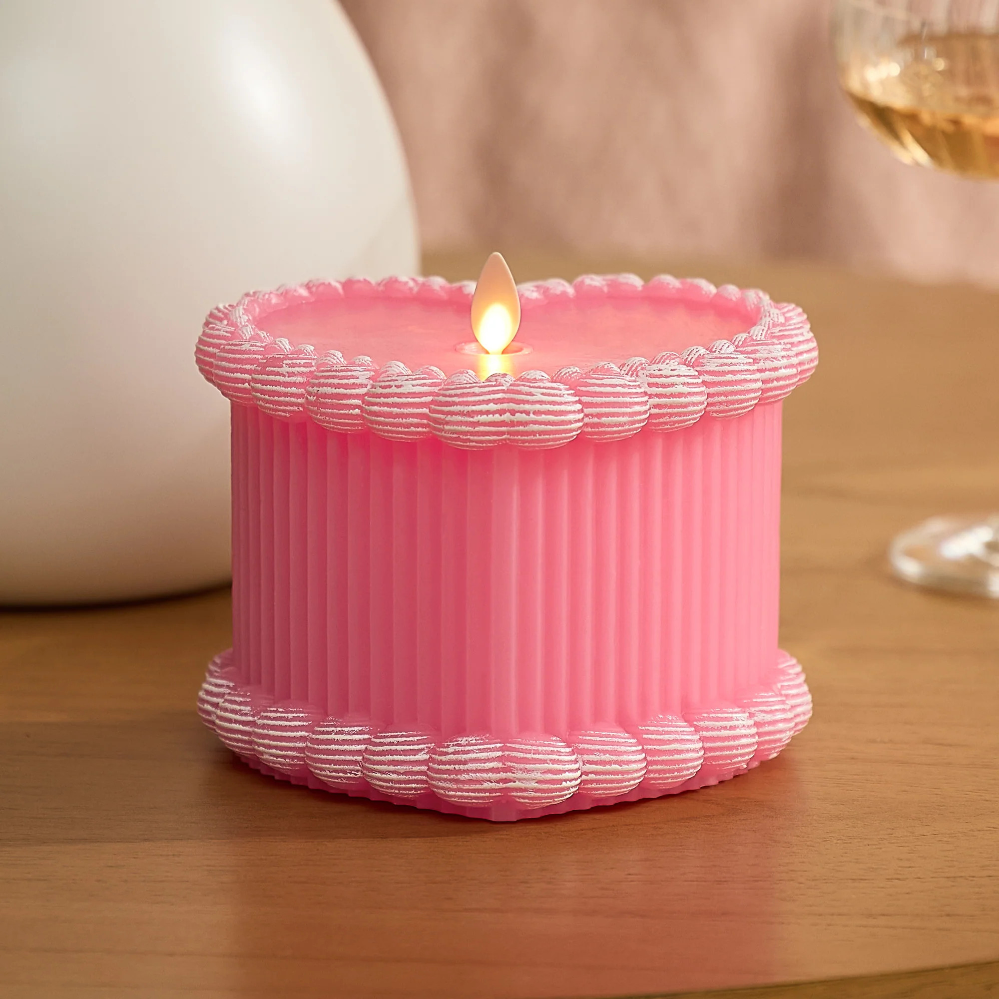 Sweet Pink Heart Cake | Luminara