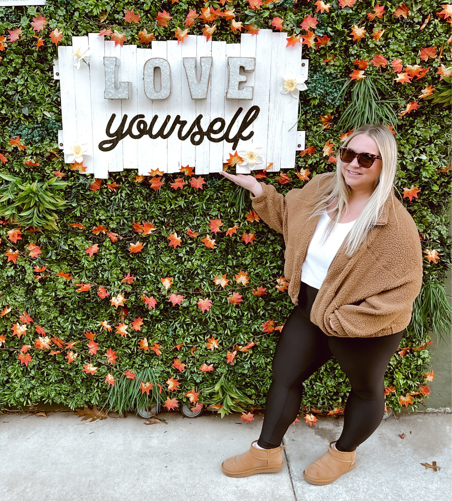 Cozy wardrobe staples 🤎 

#LTKplussize #LTKSeasonal #LTKstyletip