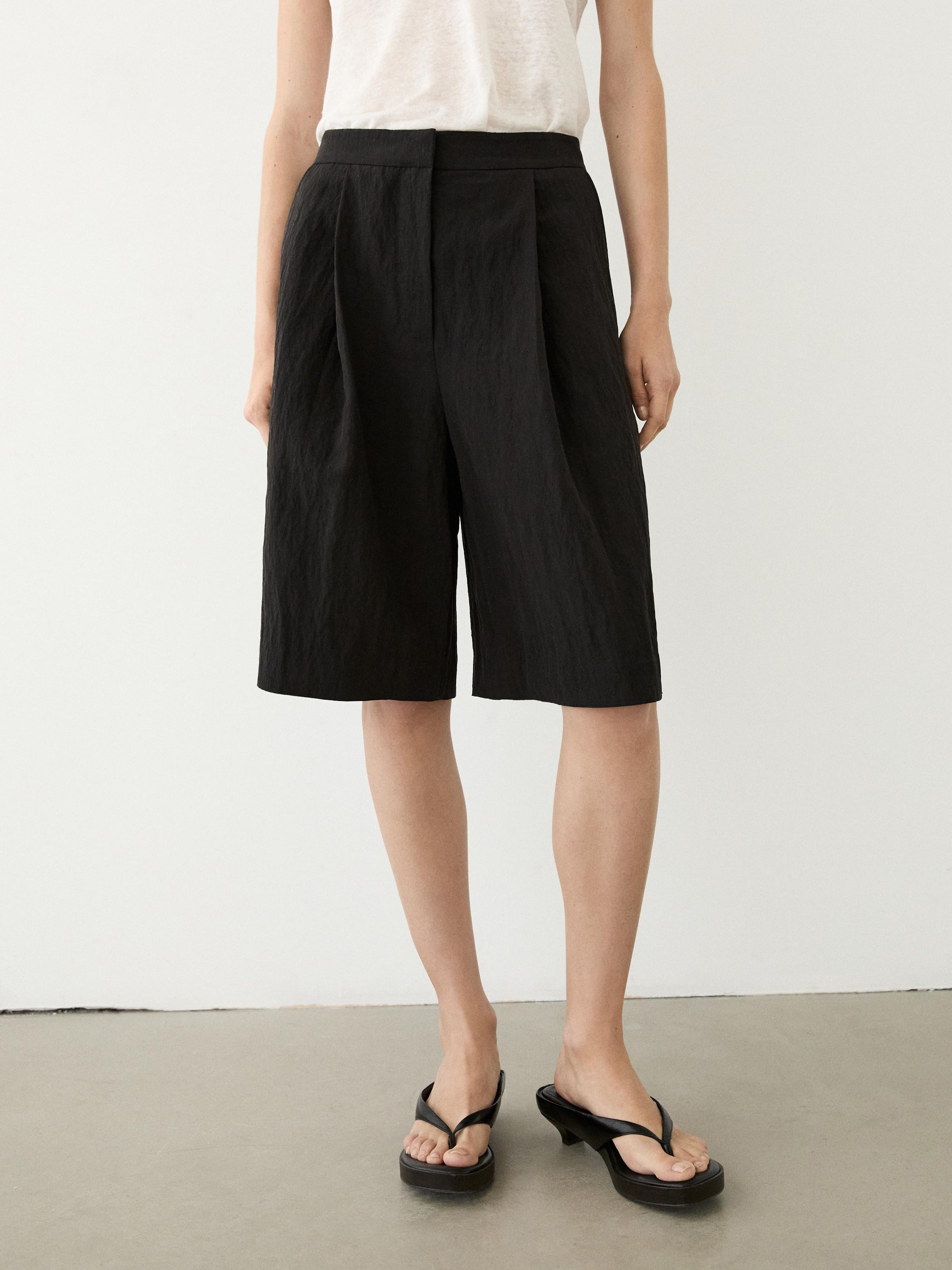 Technical fabric Bermuda shorts | Massimo Dutti UK