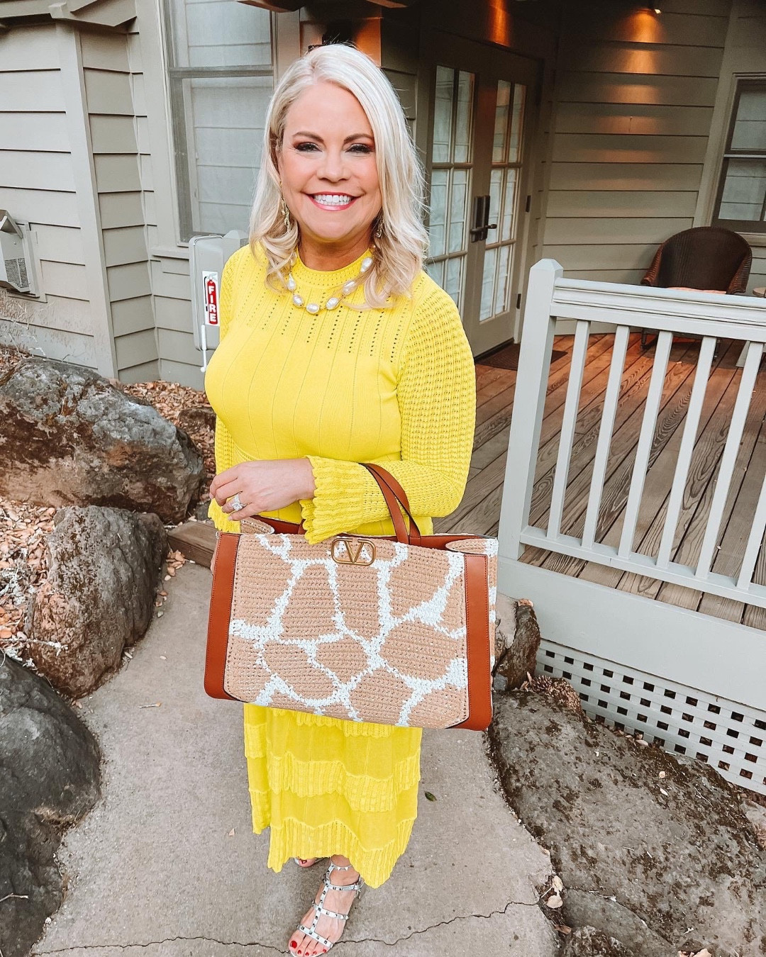 Spring is here which means it’s time to add some sunshine into your wardrobe! ☀️ 

Absolutely living for this Lela Rose dress and so many other vibrant styles this season! 

Linking my favorites for you down below 🤗💕




spring style, spring dresses, wedding guest dresses, spring wedding guest, colorful wardrobe, vibrant wardrobe, spring wardrobe

#LTKwedding #LTKstyletip #LTKSeasonal