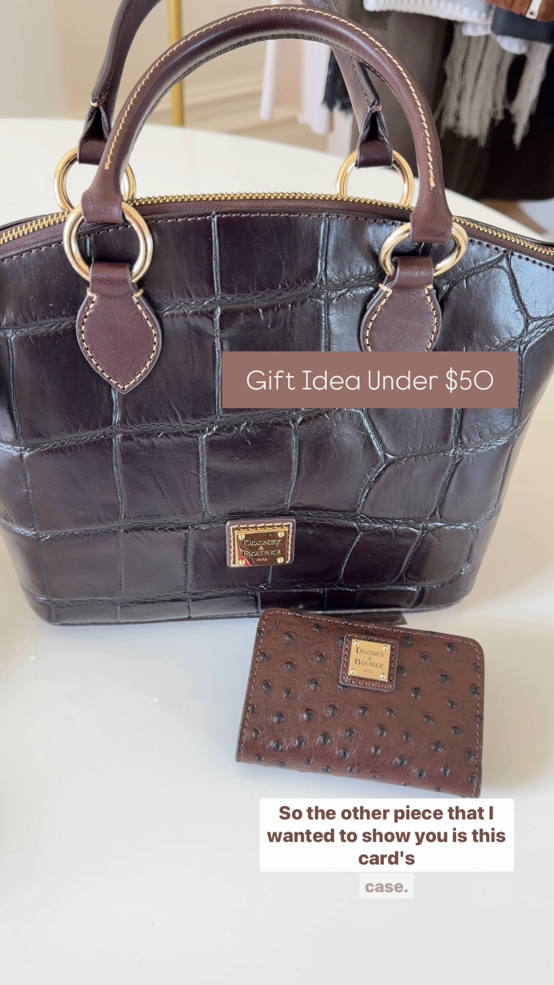 @dooneyandbourke #DooneyStyle #DooneyAndBourke #Ad #dooneyPartner #Paidlink

#LTKGiftGuide #LTKHoliday #LTKmomlife