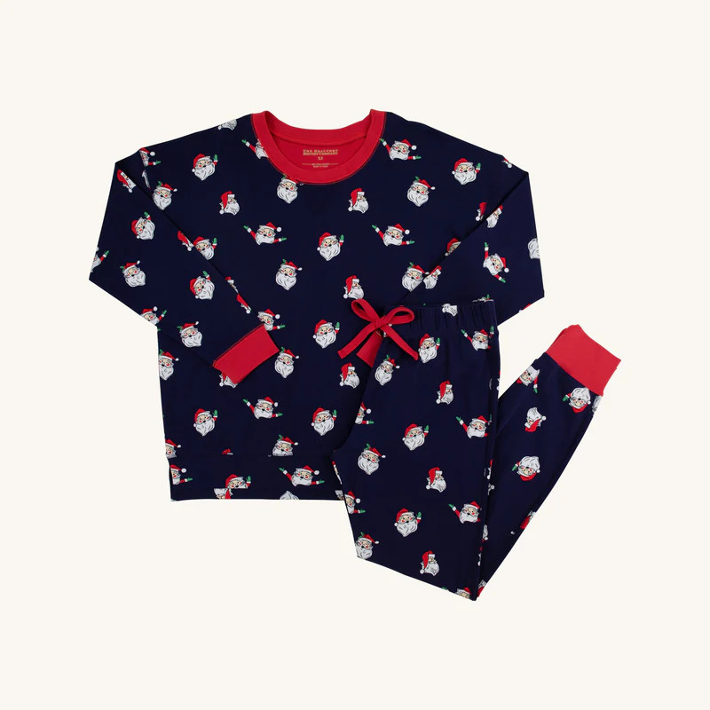 Callahan Cabernet Lounge Set (Women) - Jolly Old St. Nick with Richmon | The Beaufort Bonnet Company