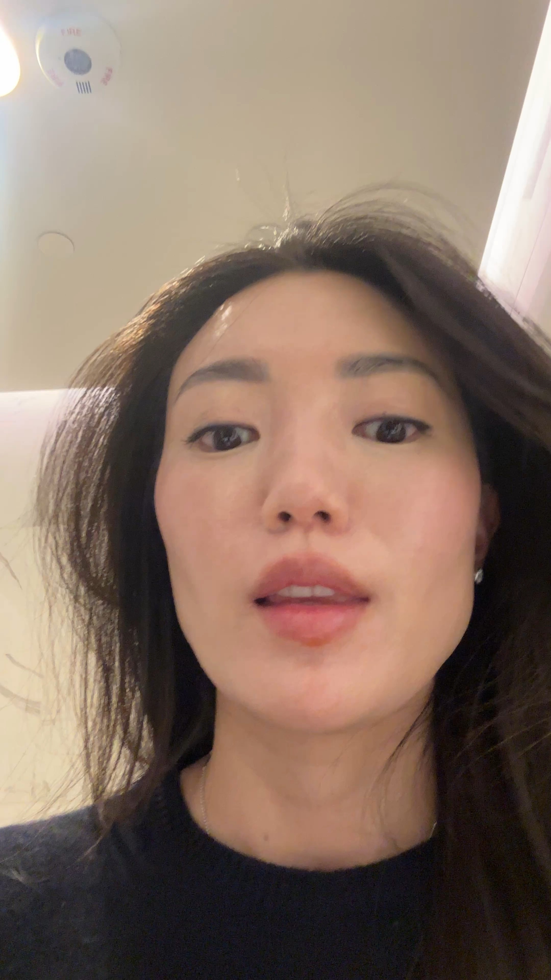 I get why this foundation was sold out when I went to buy it instore. I get why it was back ordered when I tried to buy it online. I get why when I went to the counter to buy it there was the chicest Asian older lady decked out in Chanel trying to buy it also. It’s like BUTTER on the skin!!! 