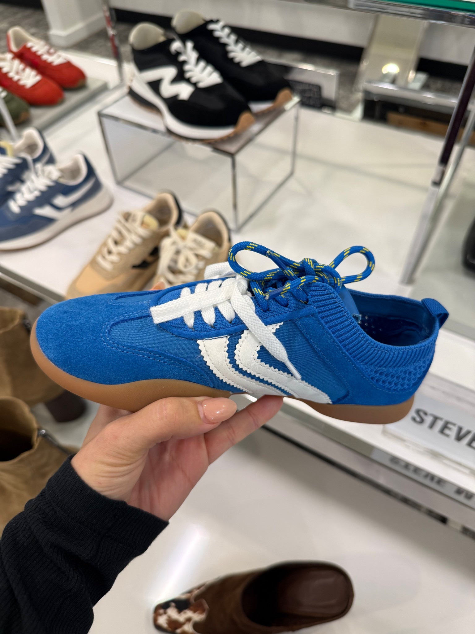 Pop of color for spring 💙🤌🏻

#LTKU #LTKootd