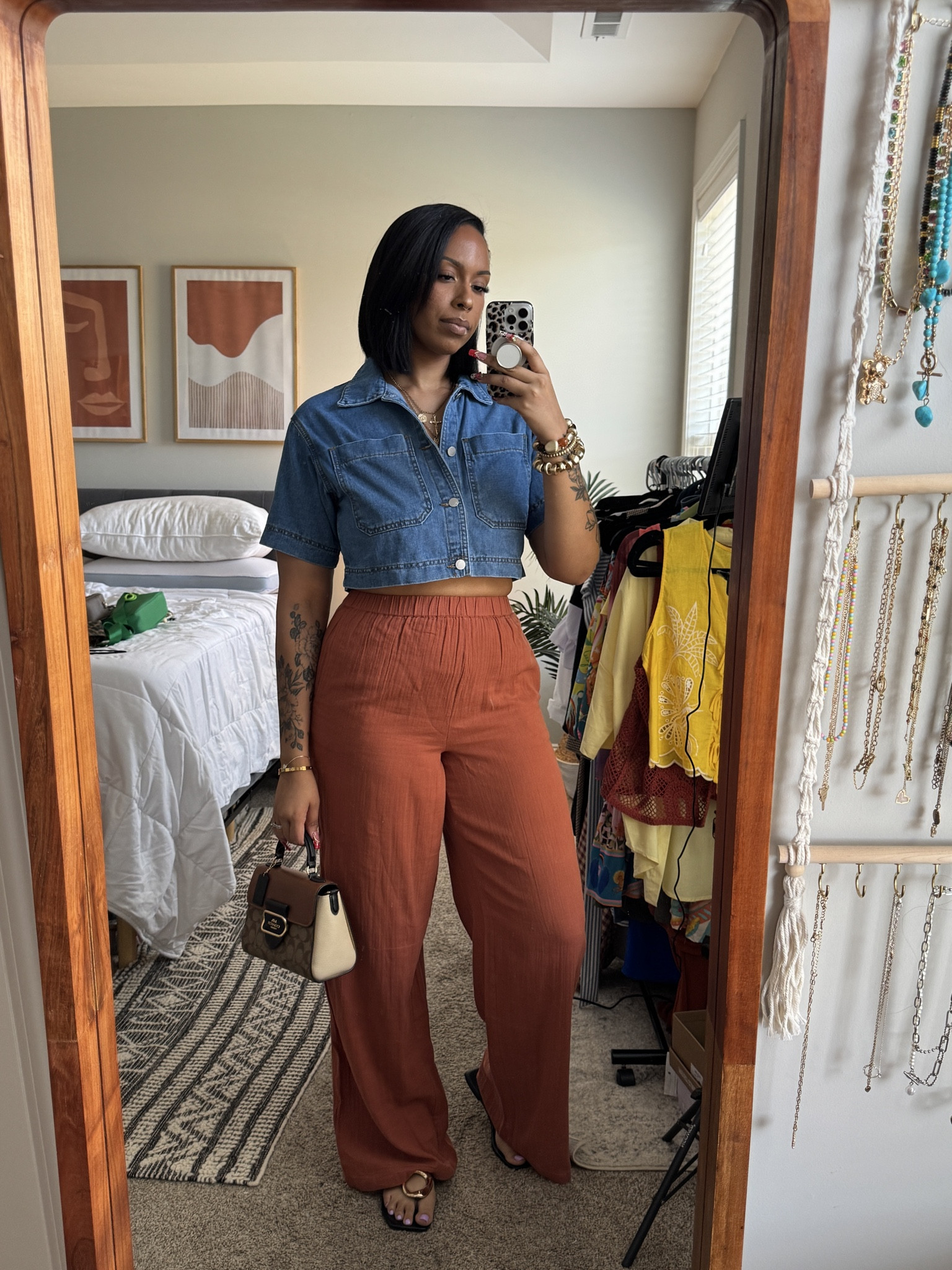 Top L
Pants size 8 36” inseam 

#LTKMidsize #LTKTall #LTKootd
