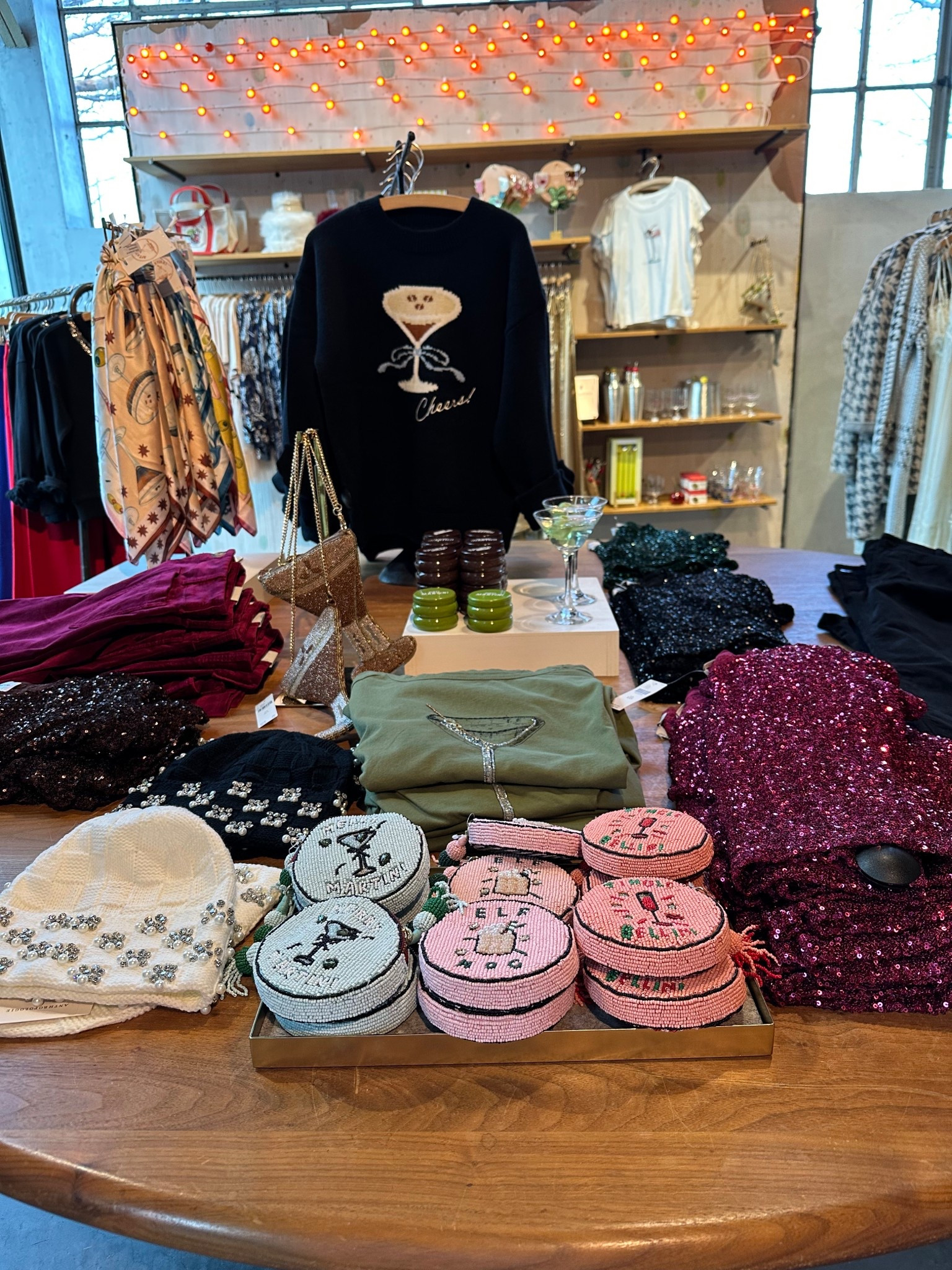 Holiday gifts, Anthropologie, holiday purse, purses , holiday clothes, Black Friday deals , Christmas wishlist , Christmas gifts , women gifts , beaded purse , martini gift , martini purse 

#LTKCyberWeek #LTKFindsUnder100 #LTKGiftGuide