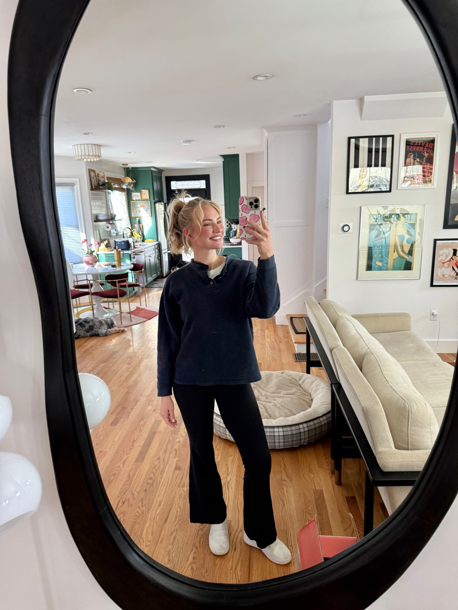 Outfit of the day! Wearing my IC/Endo friendly leggings 

#LTKStyleTip