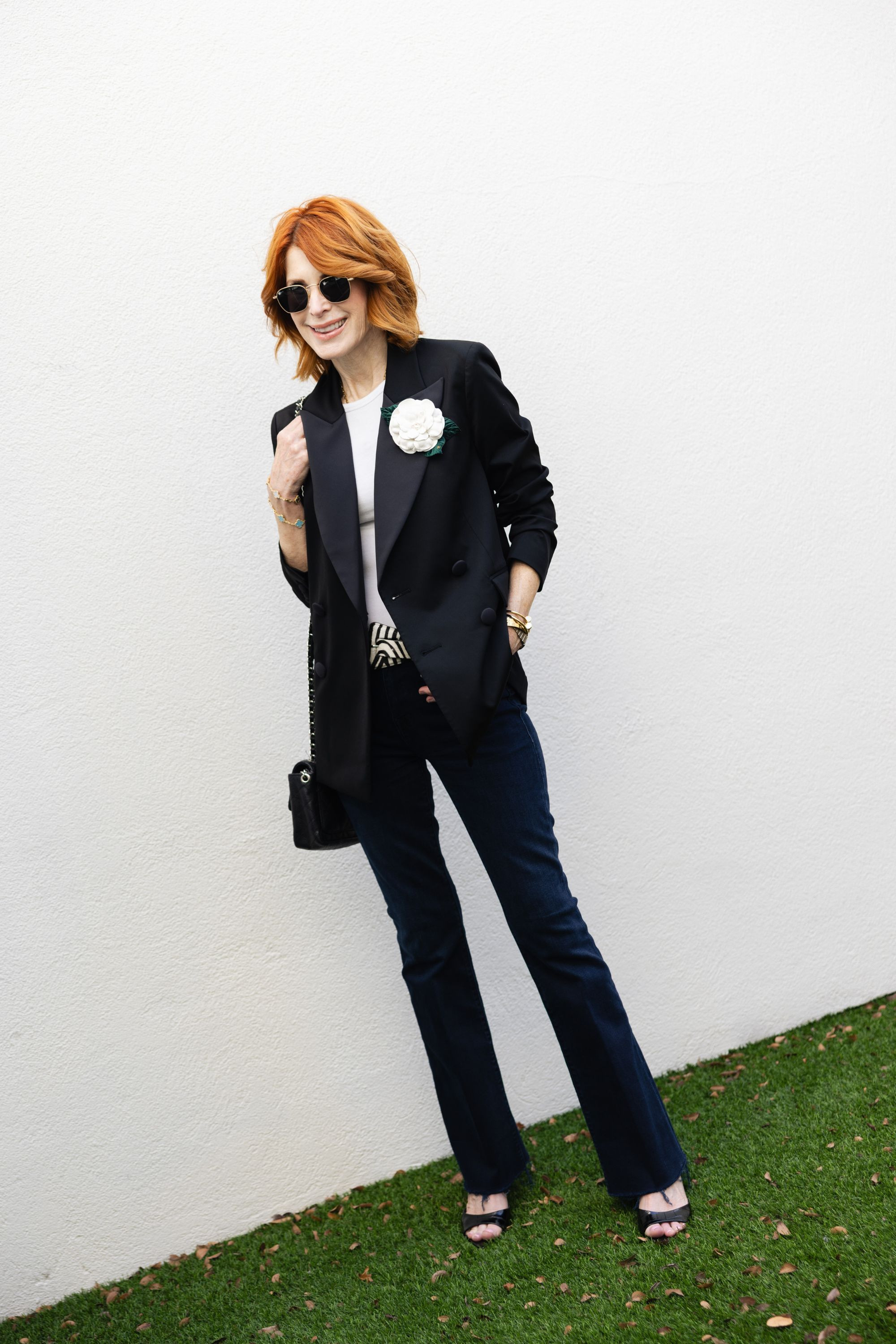 Styling spring blazers on the blog, and black can be springtime! This blazer’s fabric is insane! How gorgeous is this gardenia brooch?  

 

#LTKootd #LTKOver40 #LTKWorkwear